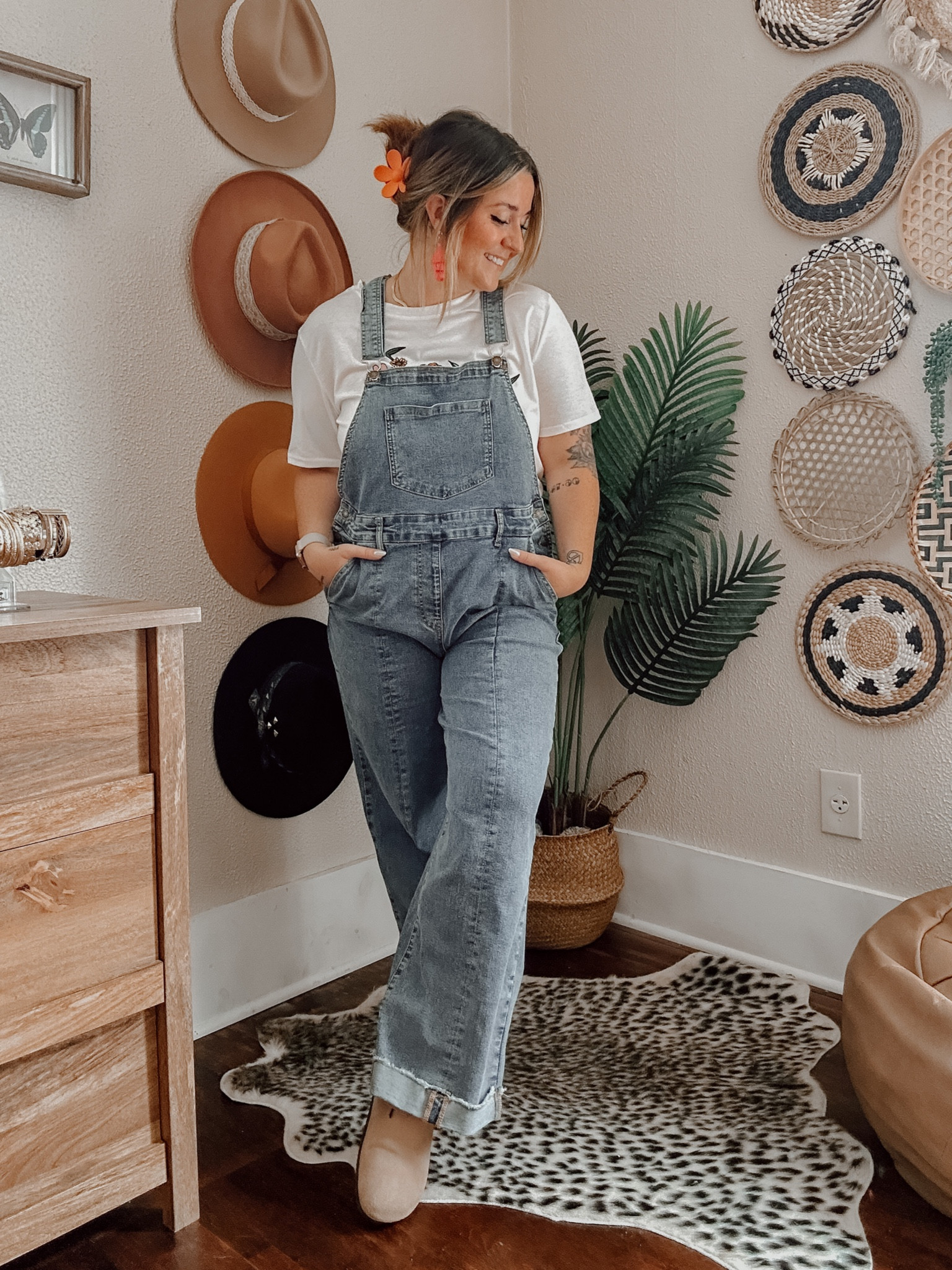 Cute teacher outfit idea. Casual every day outfit. Summer to fall transition outfit boho. Shirt - medium for oversized fit. Wide leg overalls - medium // clogs TTS

#LTKBacktoSchool #LTKSeasonal #LTKFind