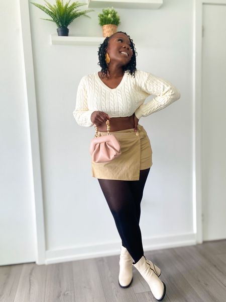 Who said you can’t wear mini skirts in the winter? Tuh! All you need is a good pair of tights and ankle boots 

#LTKstyletip #LTKmidsize