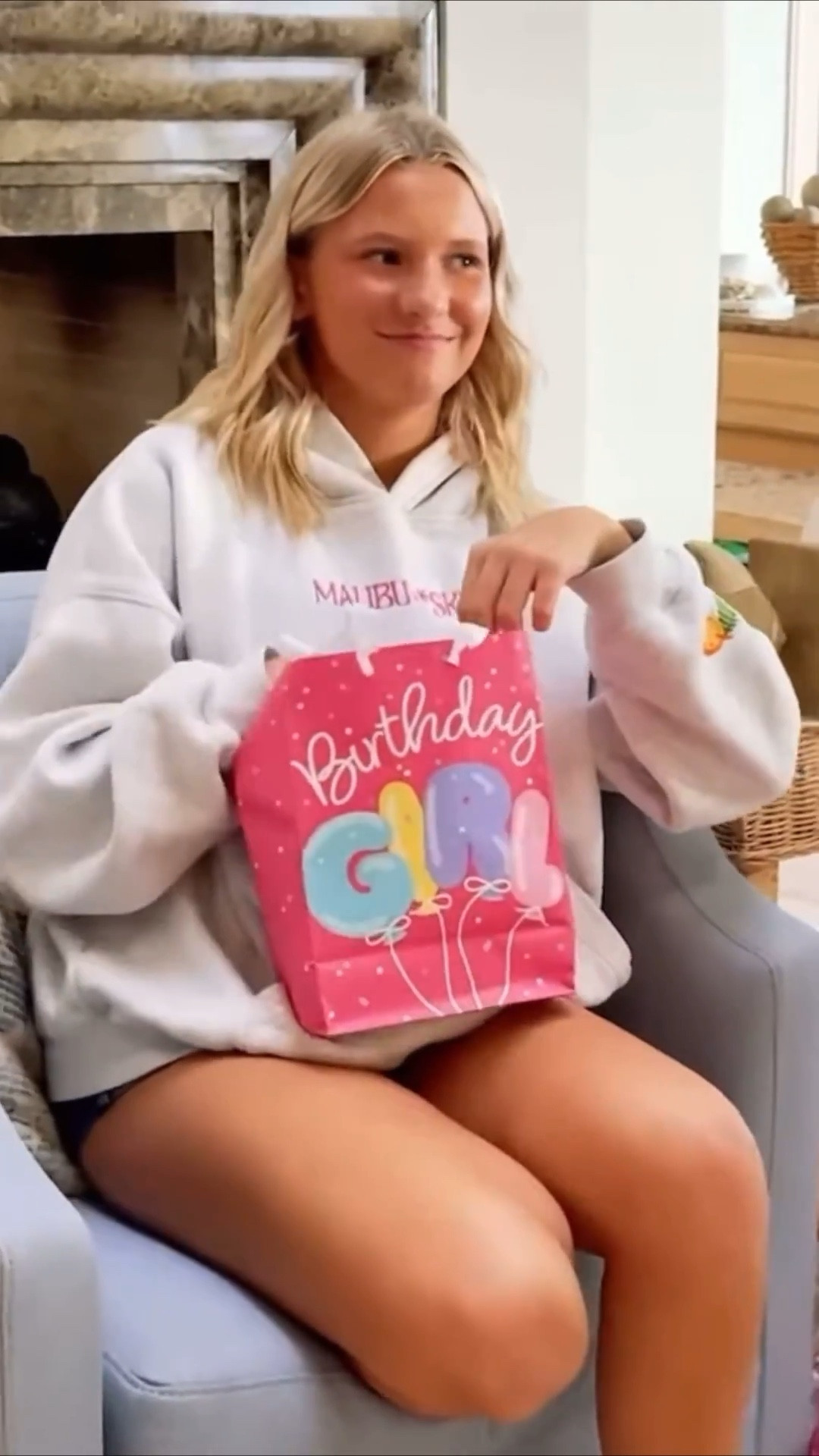 PresLee’s 13th birthday haul 🛍️🎉 Gift guide for tween teen birthday inspo

#LTKvlog #LTKSaleAlert #LTKBeauty