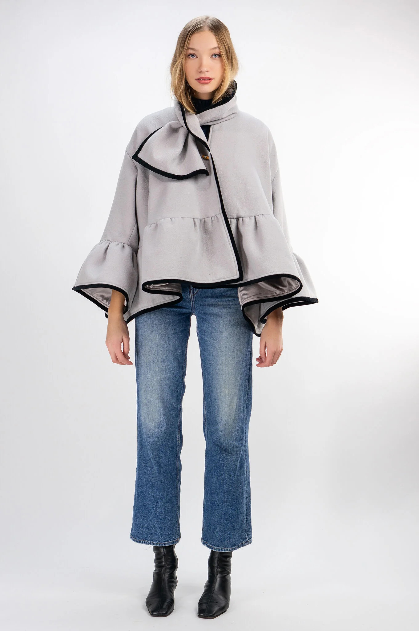 Dzidra Wool Cape | Kristinit