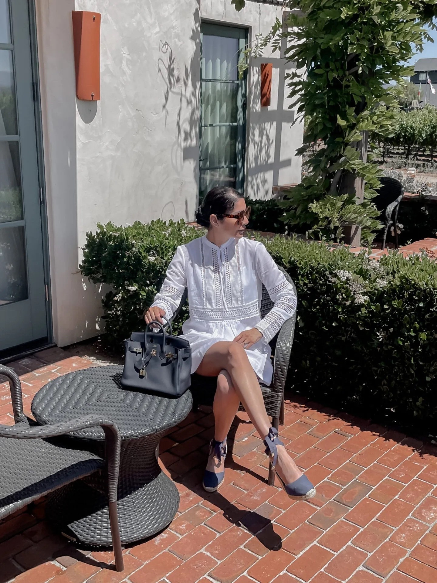 A compile of 25 white dresses to wear this season
Read the blog here https://www.theallureedition.com/white-spring-dresses/