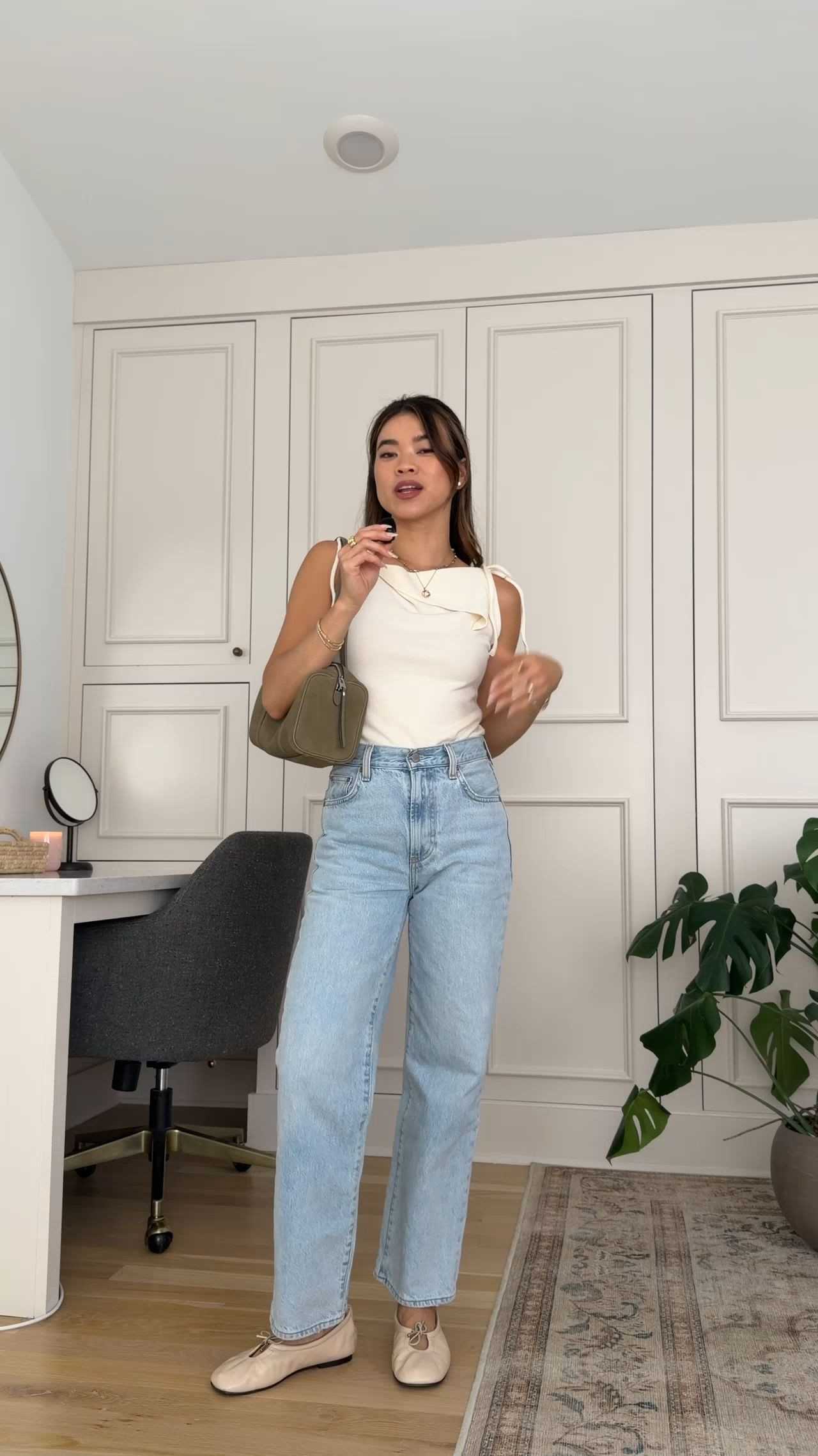 I got this @Reformation top from @Shopbop! They have such a good collection of brands.

Sizing info:
Reformation Emma Knit Top (Size XS in Fior Di Latte)
Aritzia Denim Forum The Farrah Hi-Rise Wide Ankle Jean (Size 24 in Vintage Light Blue)

Petite style, petite fashion, mom outfit, mom style, petite pants, petite outfit ideas, petite outfits, best pants for petite, petite denim, spring style, spring outfits, beach outfits, vacation outfits, summer outfits, Summer style, summer trends, shopbop, shopbop order, petite summer clothes, petite friendly outfits, blue jeans, summer jeans,

#LTKootd #LTKSeasonal #LTKPetite