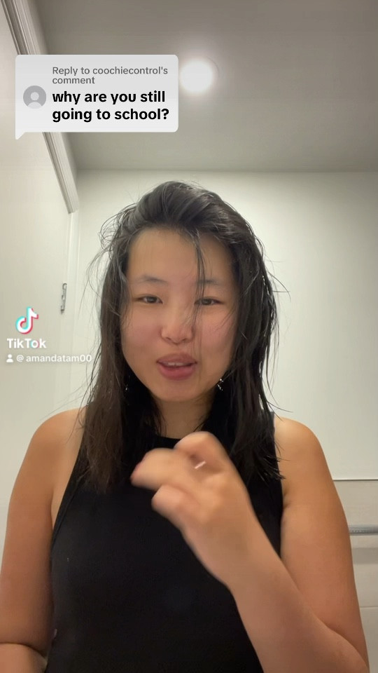 Shampoo and Conditioner Tiktok Video
Native hair products
Goody hair brush
Uniqlo tank top

#LTKbeauty #LTKfindsunder50