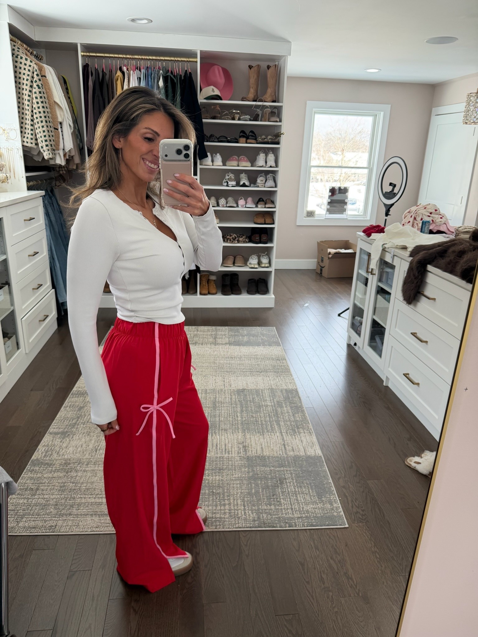 The bow detailing on these pants 😍



#LTKgrwm #LTKSeasonal #LTKootd