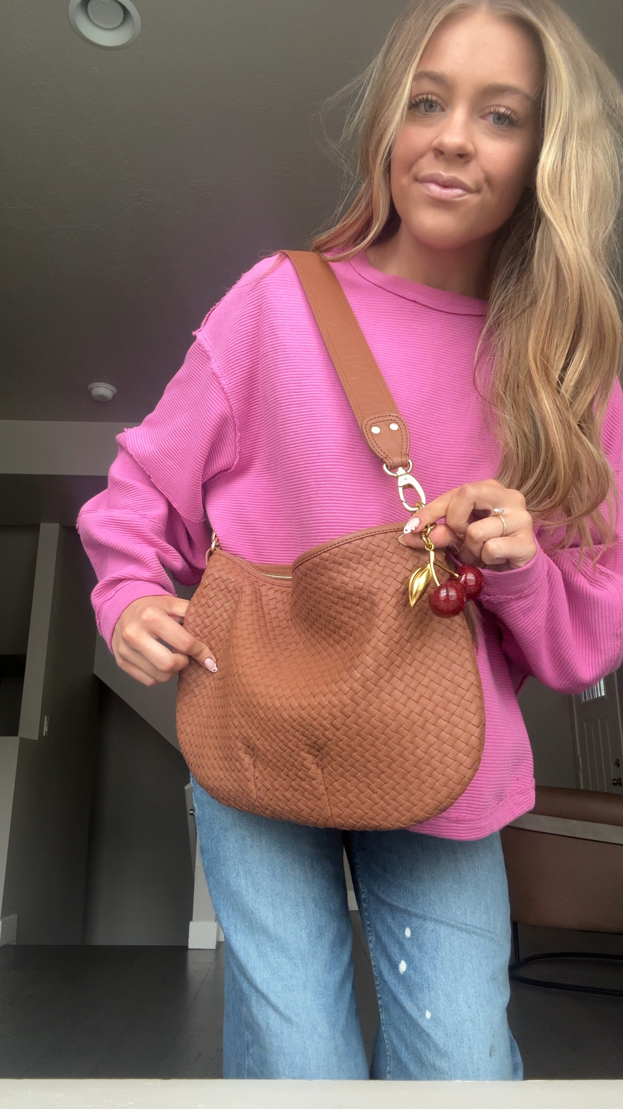 The cutest bag ever 🩷🩷🩷
Top - Small 
Bottoms - 24