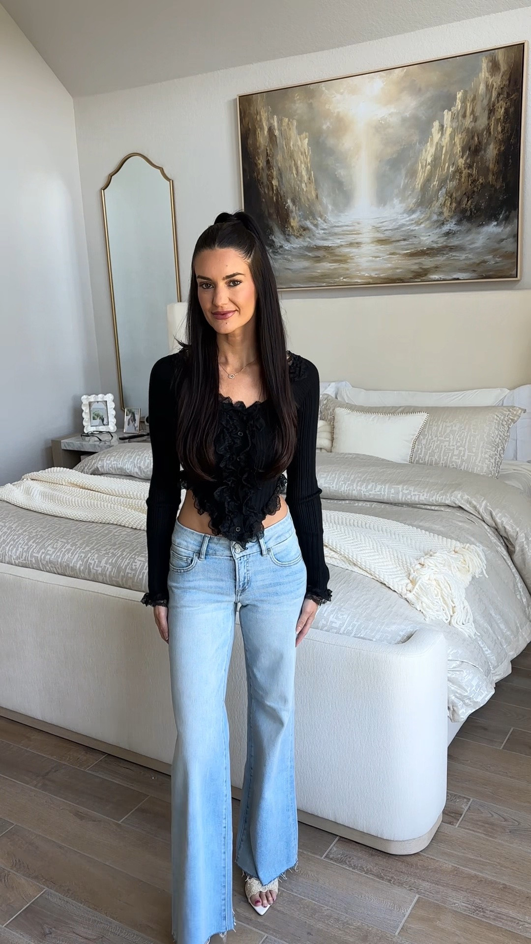 Fall outfit
Autumn outfit
Low rise jeans 
Long sleeve crop top

#LTKdayinmylife #LTKgrwm #LTKootd