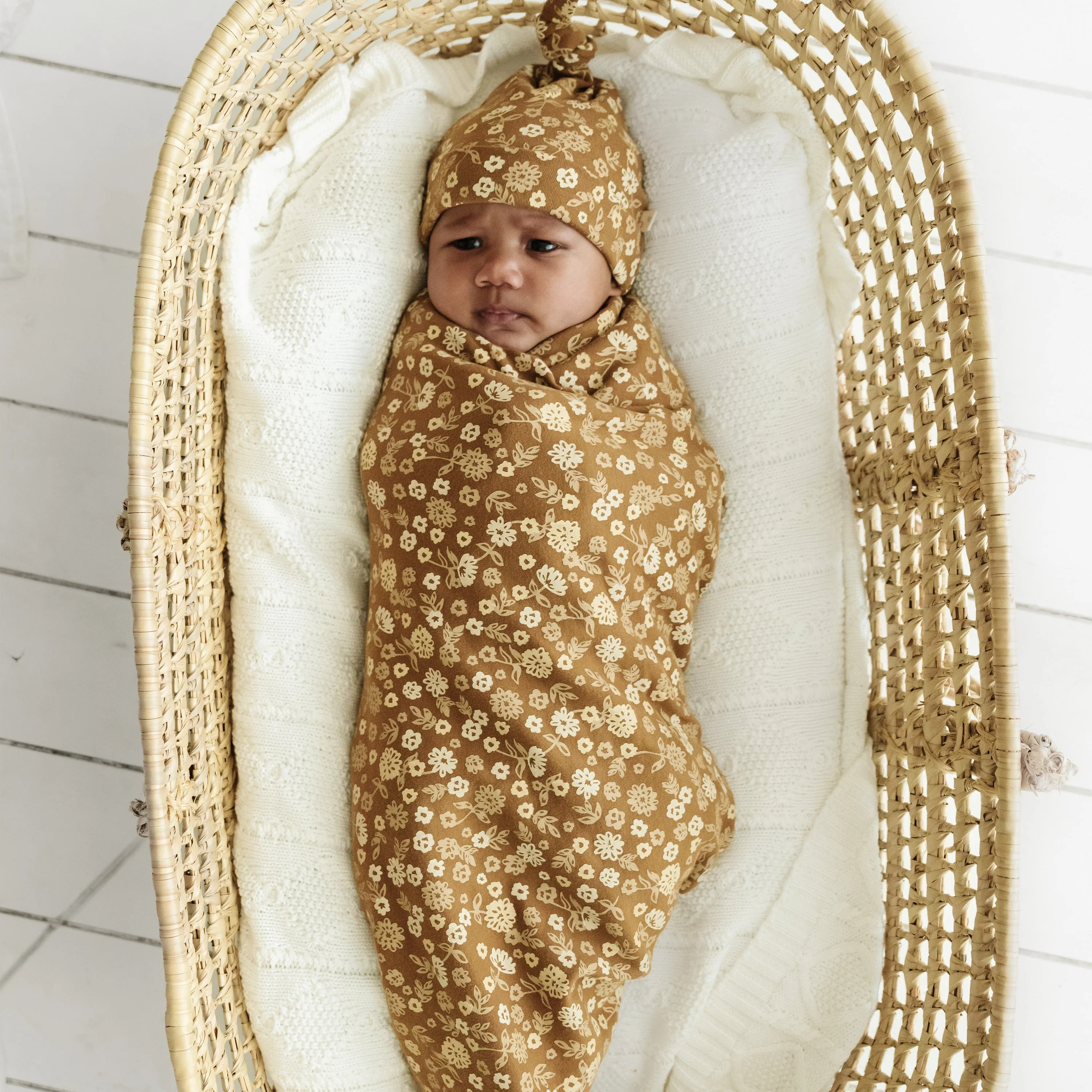 Organic Swaddle Blanket & Hat - Wildflower | Makemake Organics | Makemake Organics