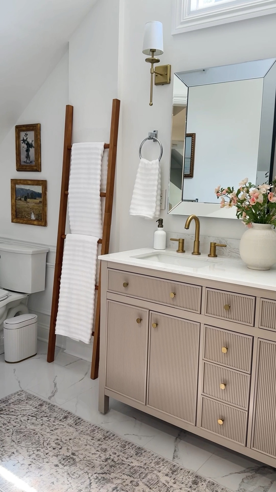 Master bathroom upgrade 🤎

I’m loving the small changes that we made to our primary suite that has truly given the space a whole new modern vibe. ✨

#LTKVideo #LTKHome #LTKSaleAlert