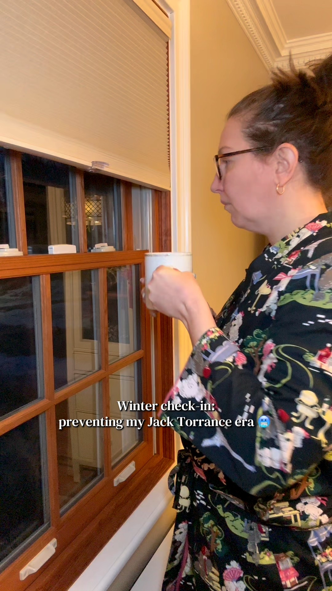 Winter wellness hacks to avoid my Jack Torrance era ❄️🕯️
Cozy routines, movement, and skincare = emotional stability.

#LTKmorningroutine #LTKdayinmylife #LTKselfcare