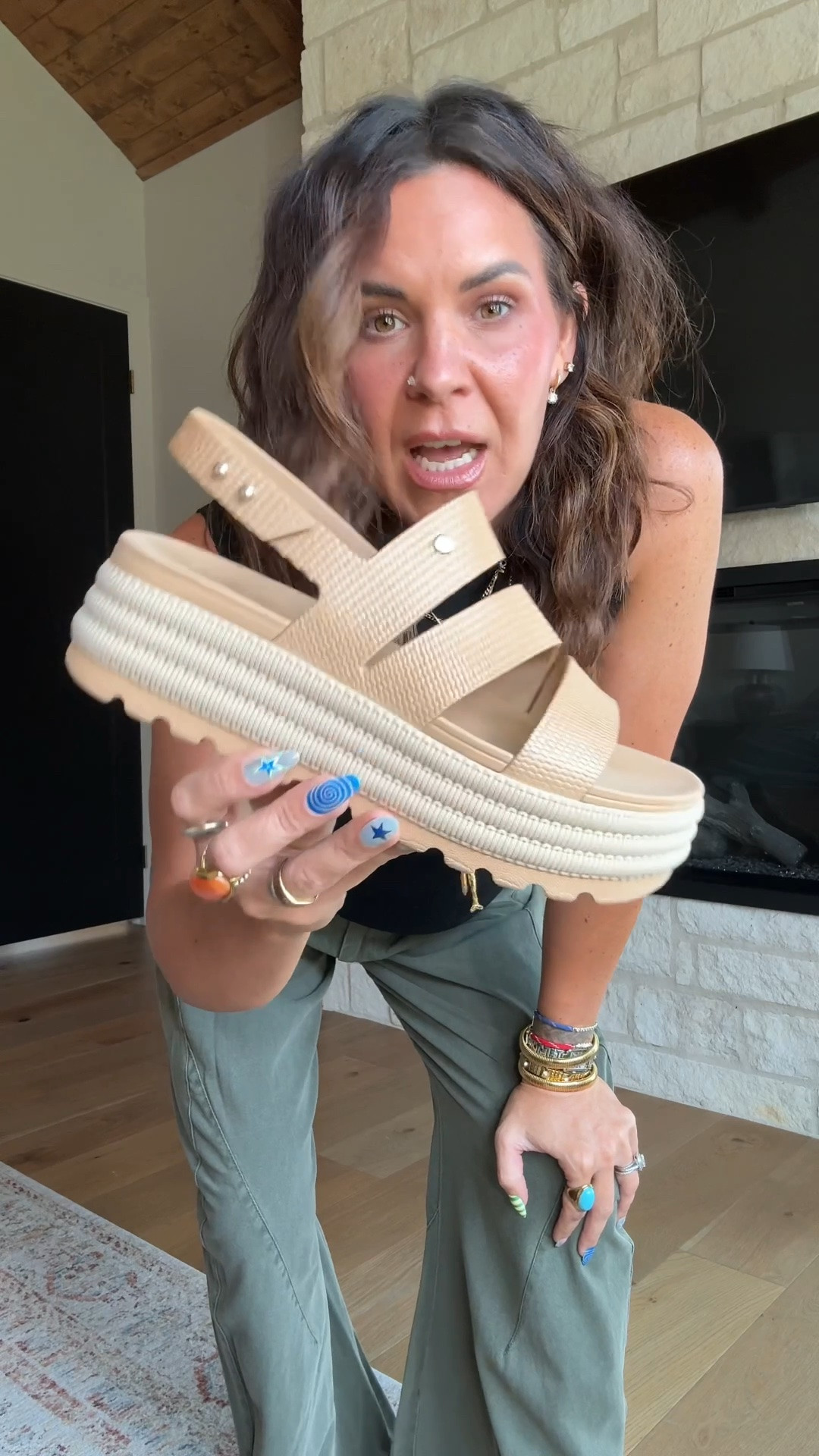 20% off Reef SITEWIDE with code:
RF-STEPHANIE20

I get my true size 

@REEF #REEFPartner

#LTKMidsize #LTKOver40 #LTKSaleAlert