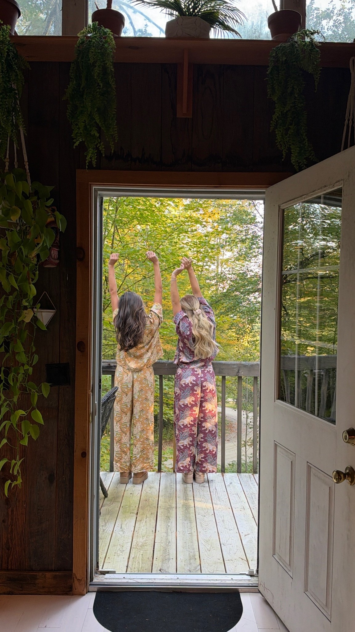 the comfiest pjs ever!! i wear a size small tall version🤎🤎

#LTKootd #LTKHome