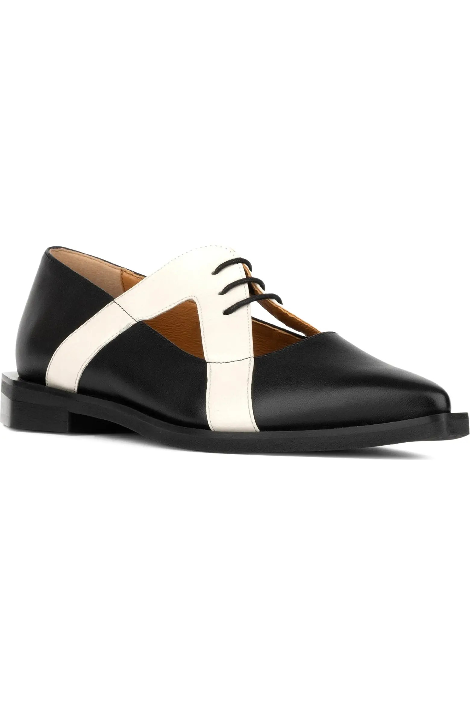 Embassy London Harlowe Pointed Toe Flat (Women) | Nordstrom | Nordstrom