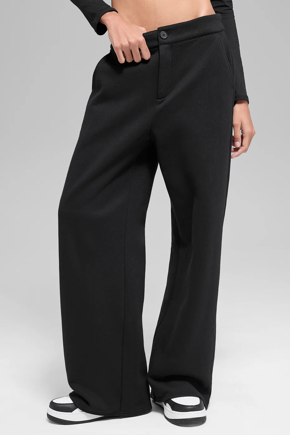 ALO | High-Waist Sweatpant Trouser in Black, Size: Medium | Alo Yoga (US)