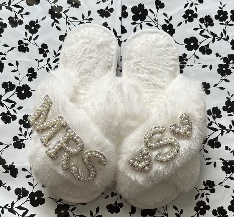 Mrs Pearl Fluffy Slippers|Bridal Pearl Slippers|Bridal Shower Gifts|Gifts For Her|Bridal Slippers... | Etsy (US)