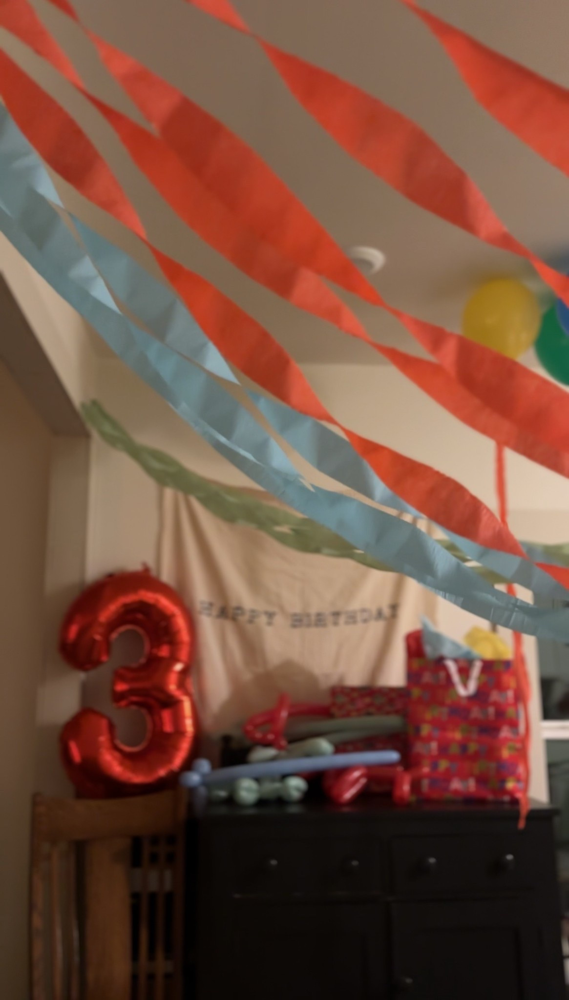 Simple birthday decor that feels magical 🎈🎂

#LTKHome #LTKKids