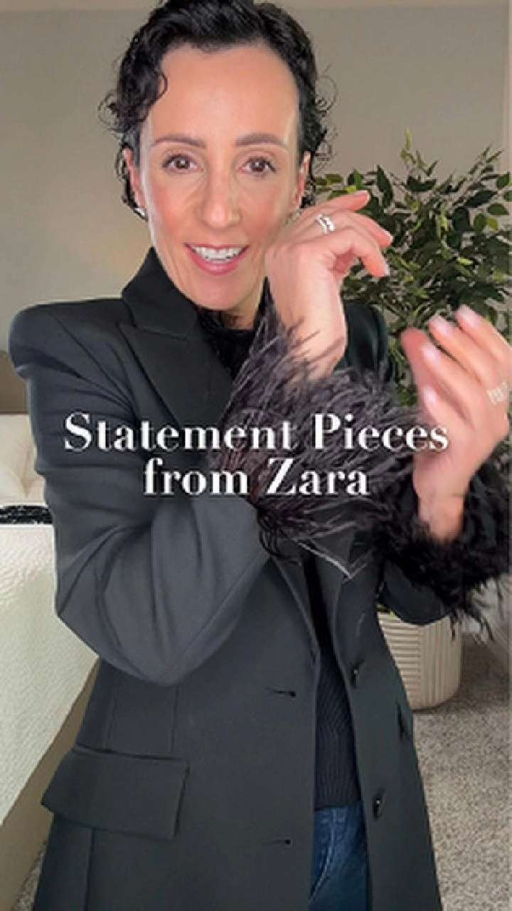 Took a quick detour into Zara after a long day… and of course I found a few fun pieces. This feather top is such a moment — festive, easy, and perfect with jeans for New Year’s, date night, or a holiday party. Zara really does know how to make statement pieces at great prices. 

 #LTKHoliday #LTKdayinmylife #LTKgrwm