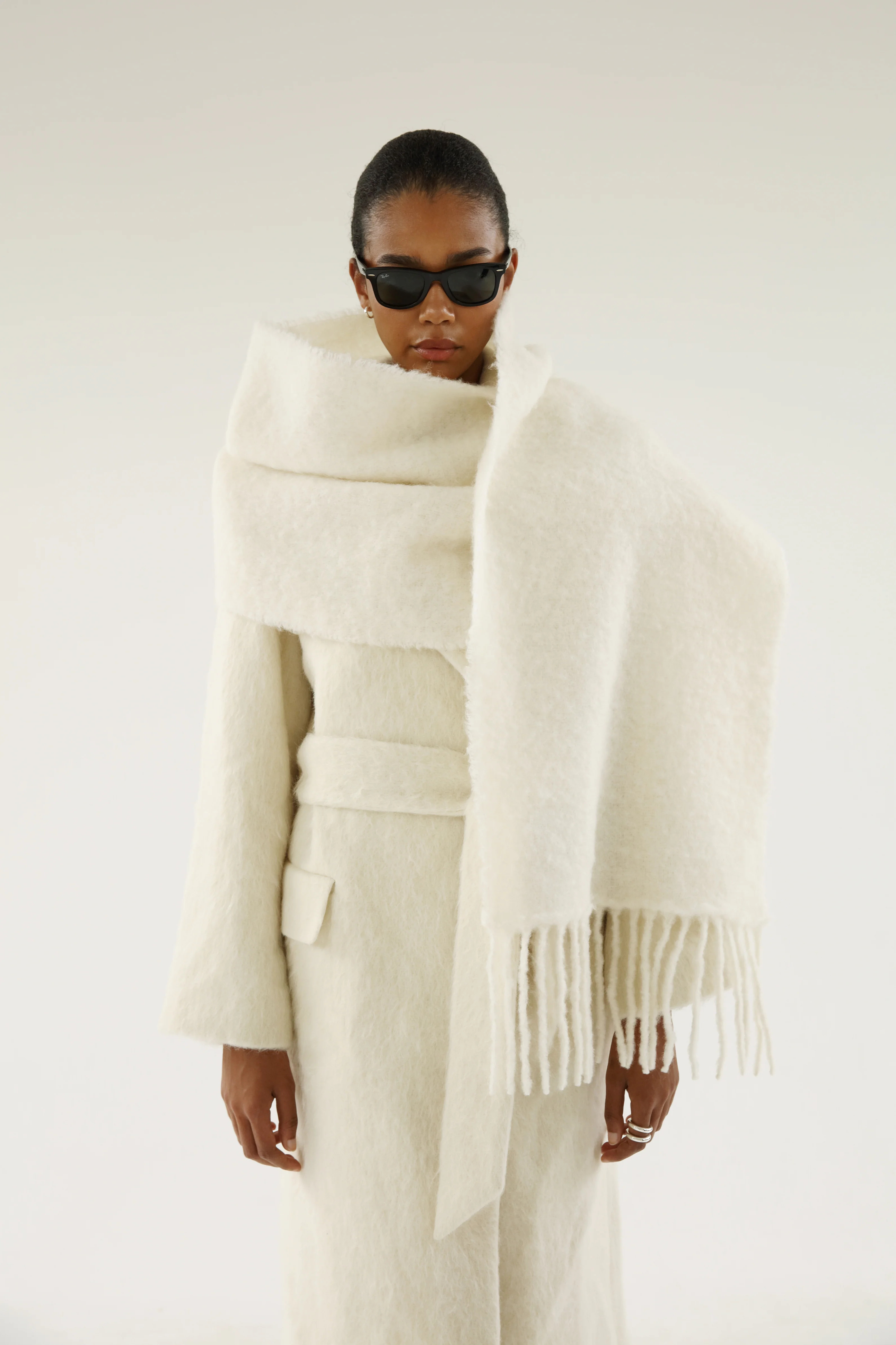 Milly Scarf, cream | Almada Label