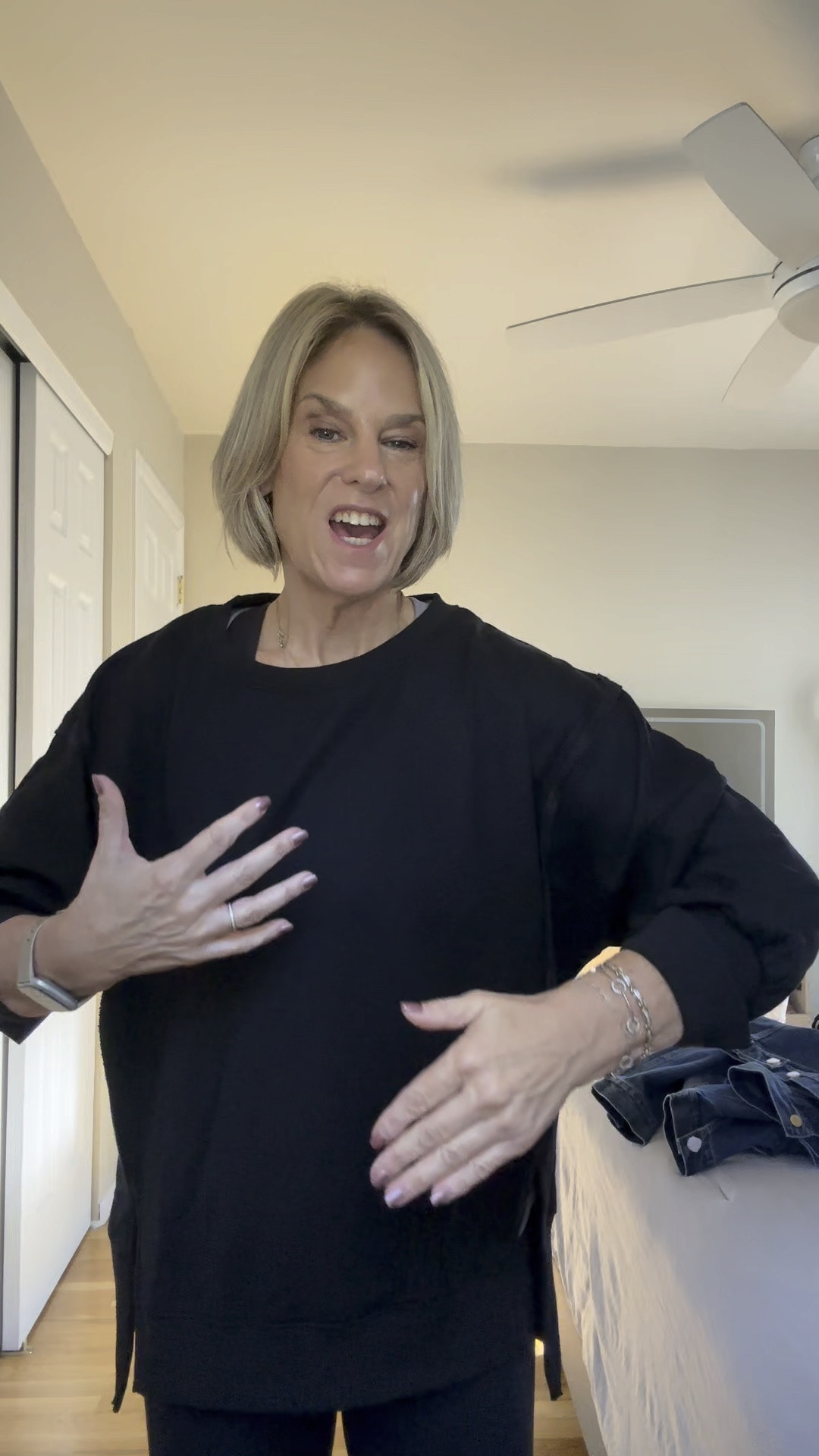 The comfiest fashion sweatshirt  