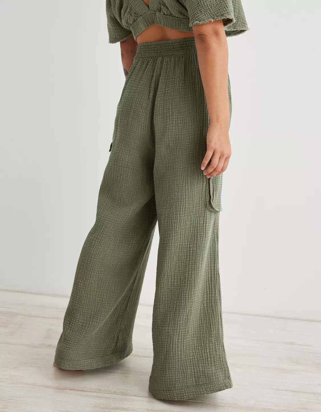 Aerie High Waisted Pool-To-Party Cargo Pant | American Eagle Outfitters (US & CA)