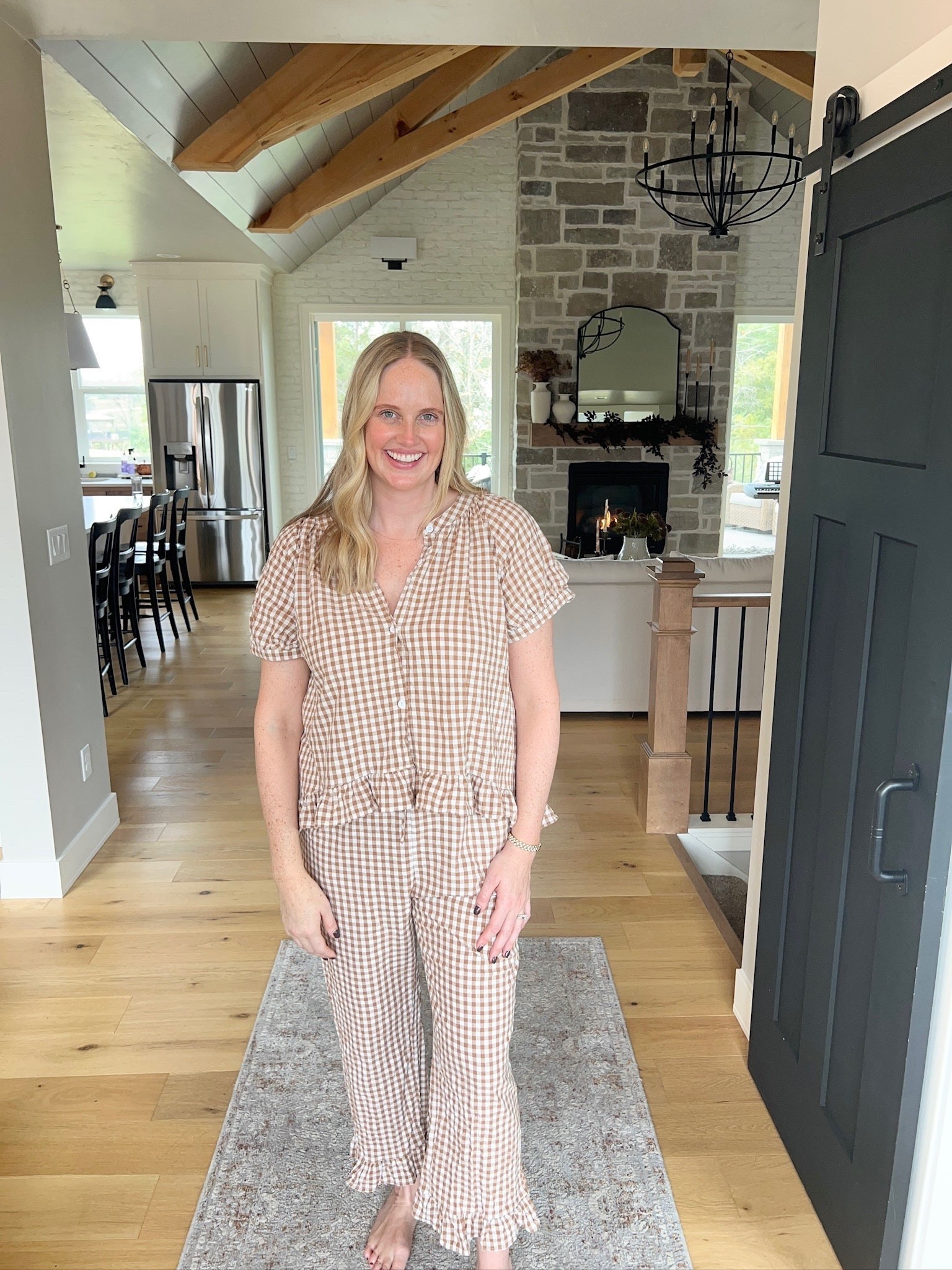 How cute are these fall pajamas!? ✨

Style tips - Fall fashion - Mom looks 

#LTKStyleTip
