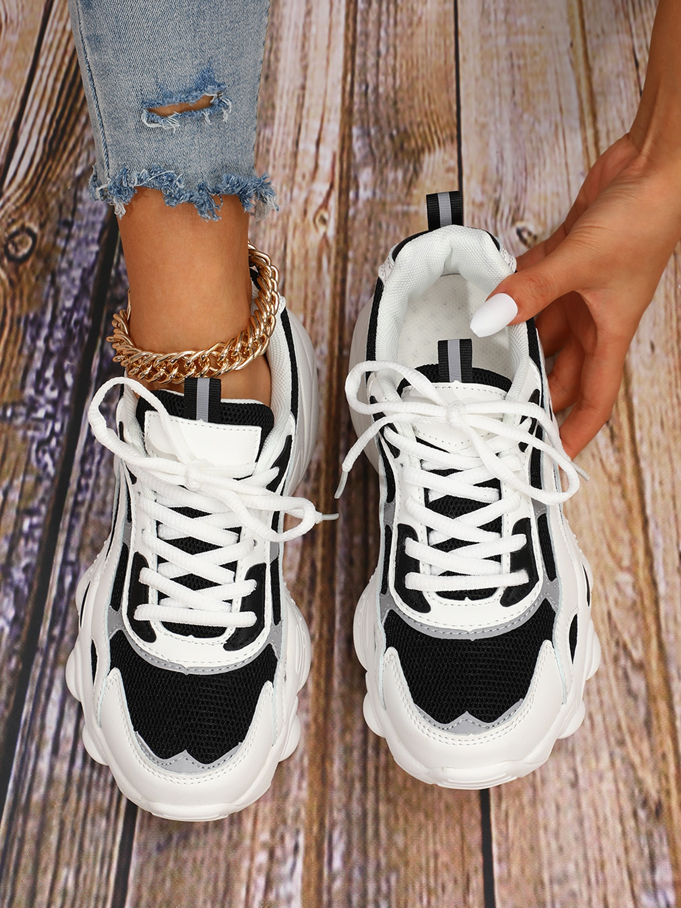Color Block Lace-up Front Chunky Sneakers, Colorblock Ladies' Sports Shoes In Multiple Colors | SHEIN
