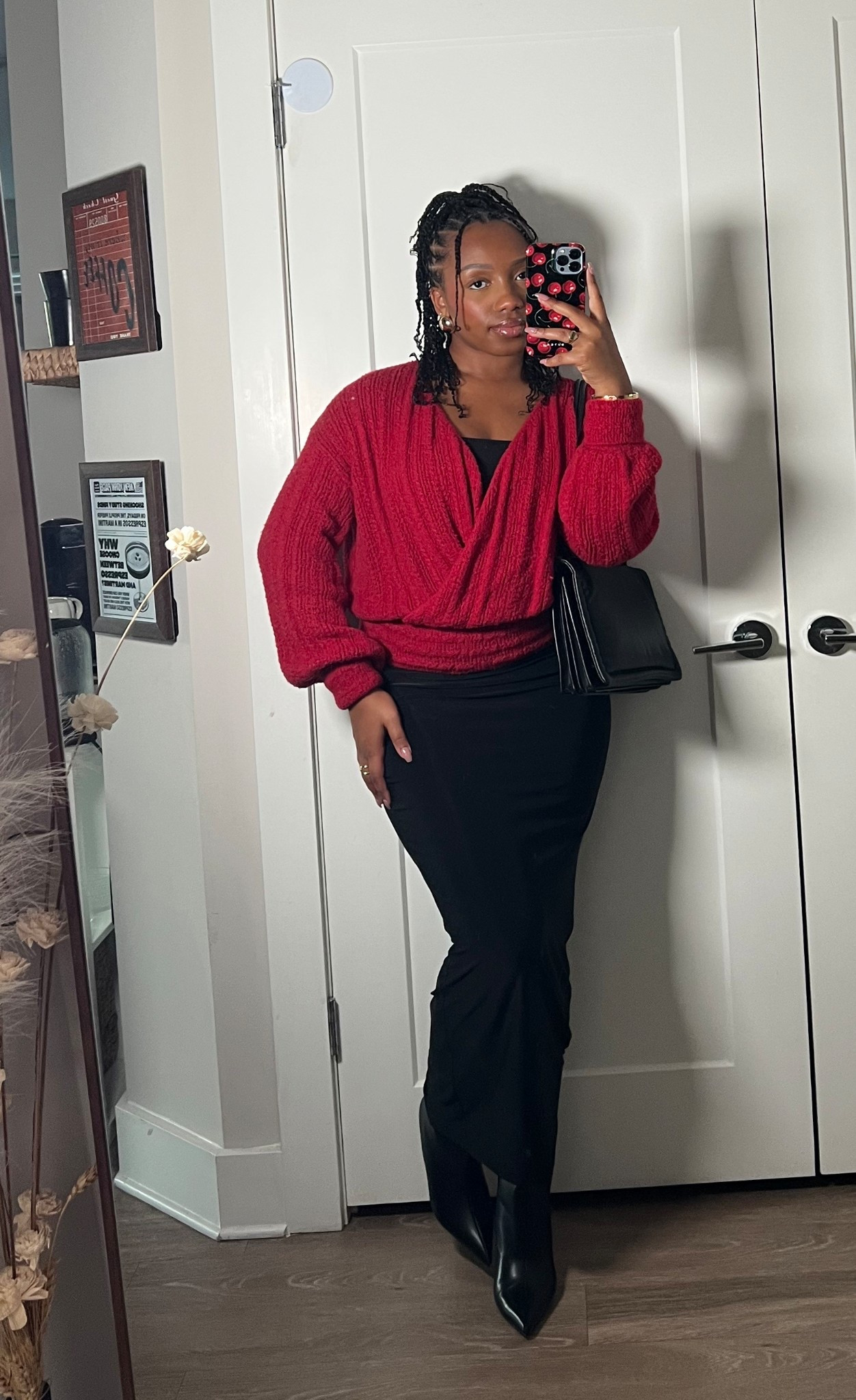 V-day outfit inspo ♥️

Red long sleeve sweater, black strapless slinky maxi dress, black heeled leather booties, black leather bag 

#LTKootd #LTKValentine #LTKgrwm