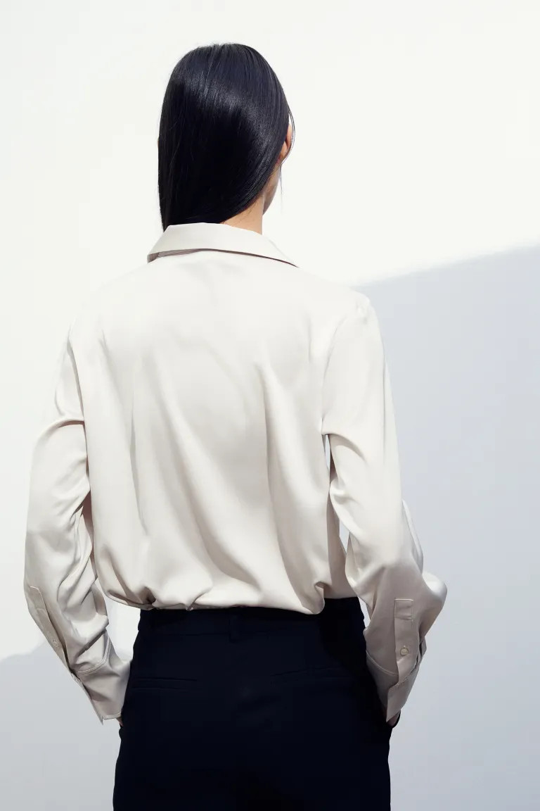 V-neck Blouse | H&M (US + CA)