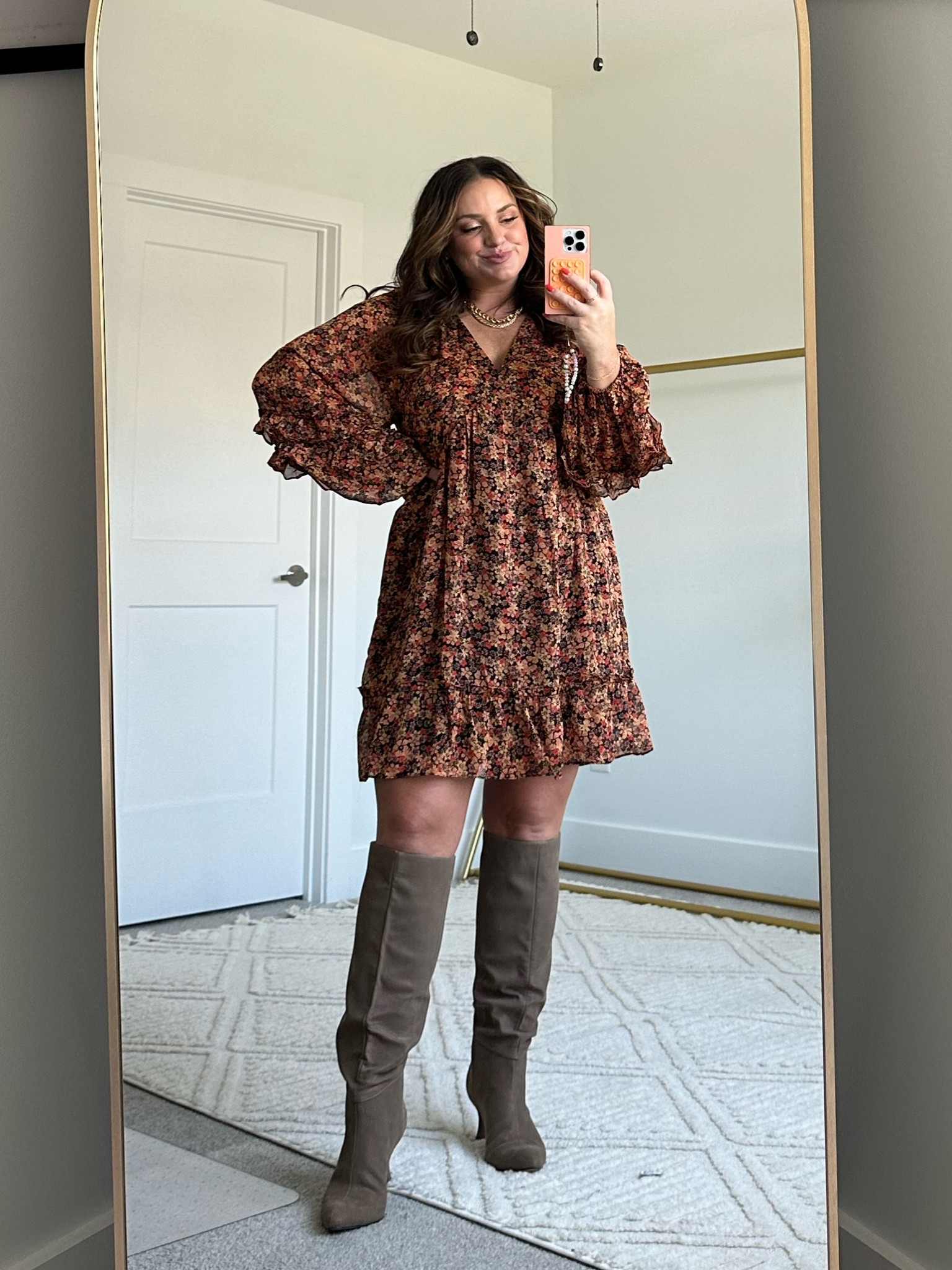 Vici sale through my link - get 30% off this weekend and 25% off the rest of the year with my code: skhammer25
.
I’m wearing size XL

#LTKFallSale #LTKxVICI #LTKSaleAlert