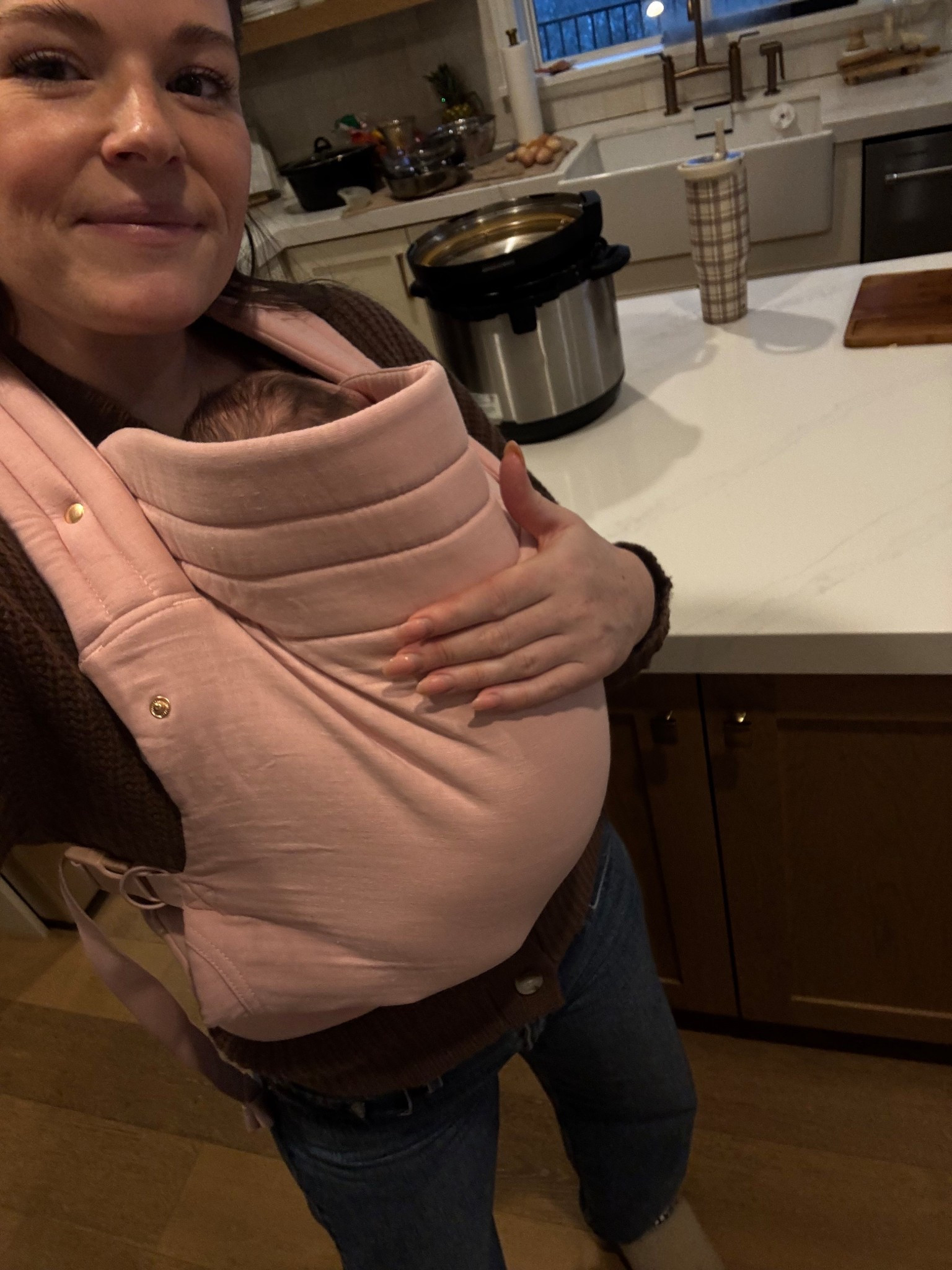Obsessed with this baby carrier! Easy to put on, comfortable, pelvic floor friendly 

#LTKBump #LTKmomlife #LTKBaby