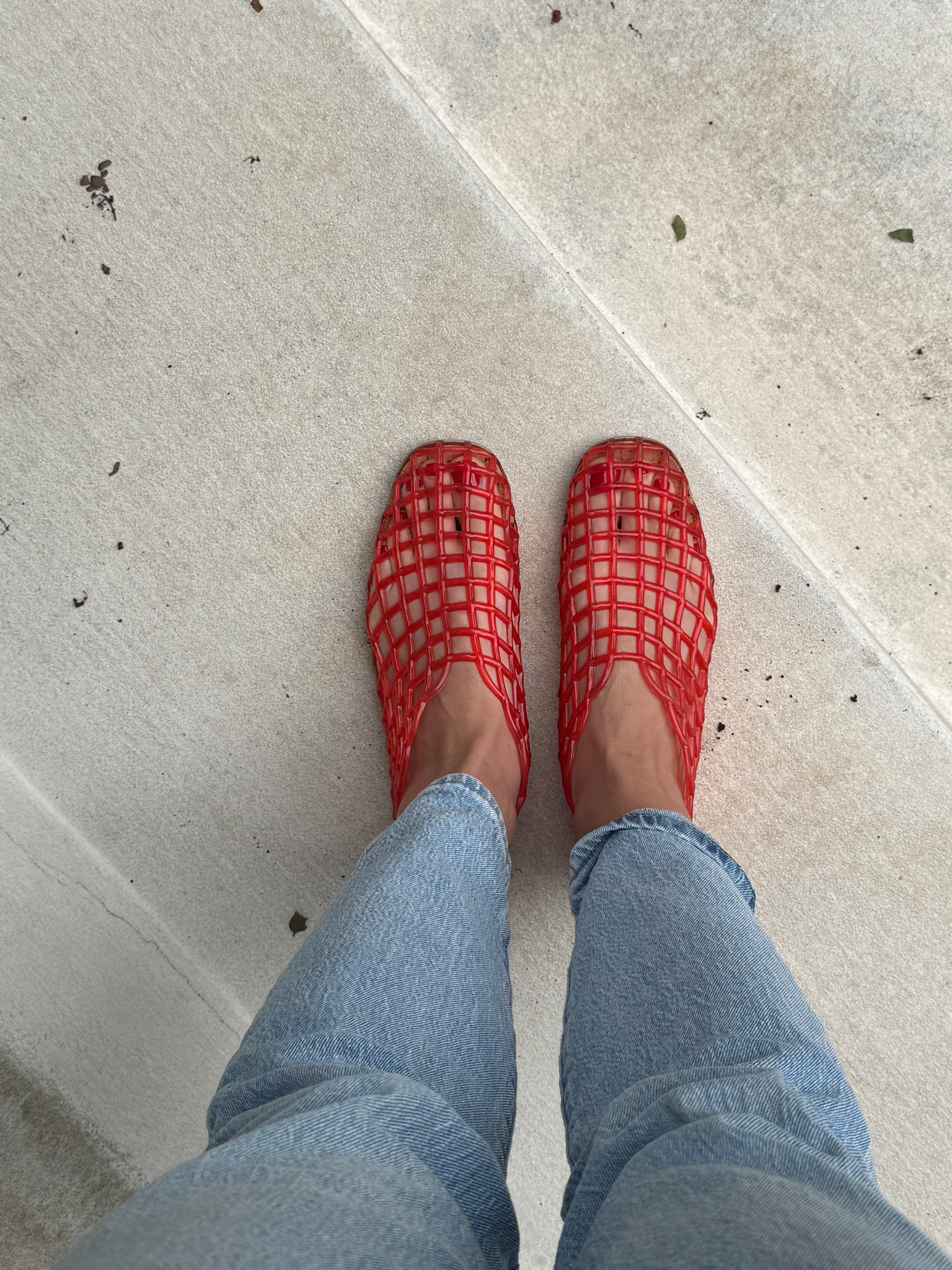 ✌🏻 The jelly sandals are bringing me back to my Limited Too days and to be honest, I love them just as much now as I did when I was 10.🤣

I wanted to hate these, I thought I would look like I had skis for feet, but they’re so flattering and dare I say “chic”? 

Also, I will never wear a shoe that isn’t comfortable… I could do an entire European vacation in these. IYKYK! 

*Ordered TTS

#LTKTravel #LTKFindsUnder50 #LTKSummerEdit