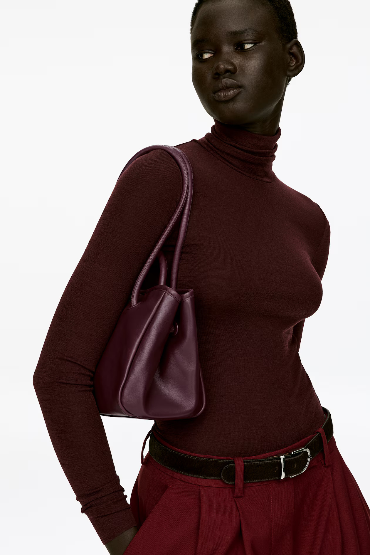 Bolso bandolera de piel | H&M (FR, IT, ES, PT, BE)