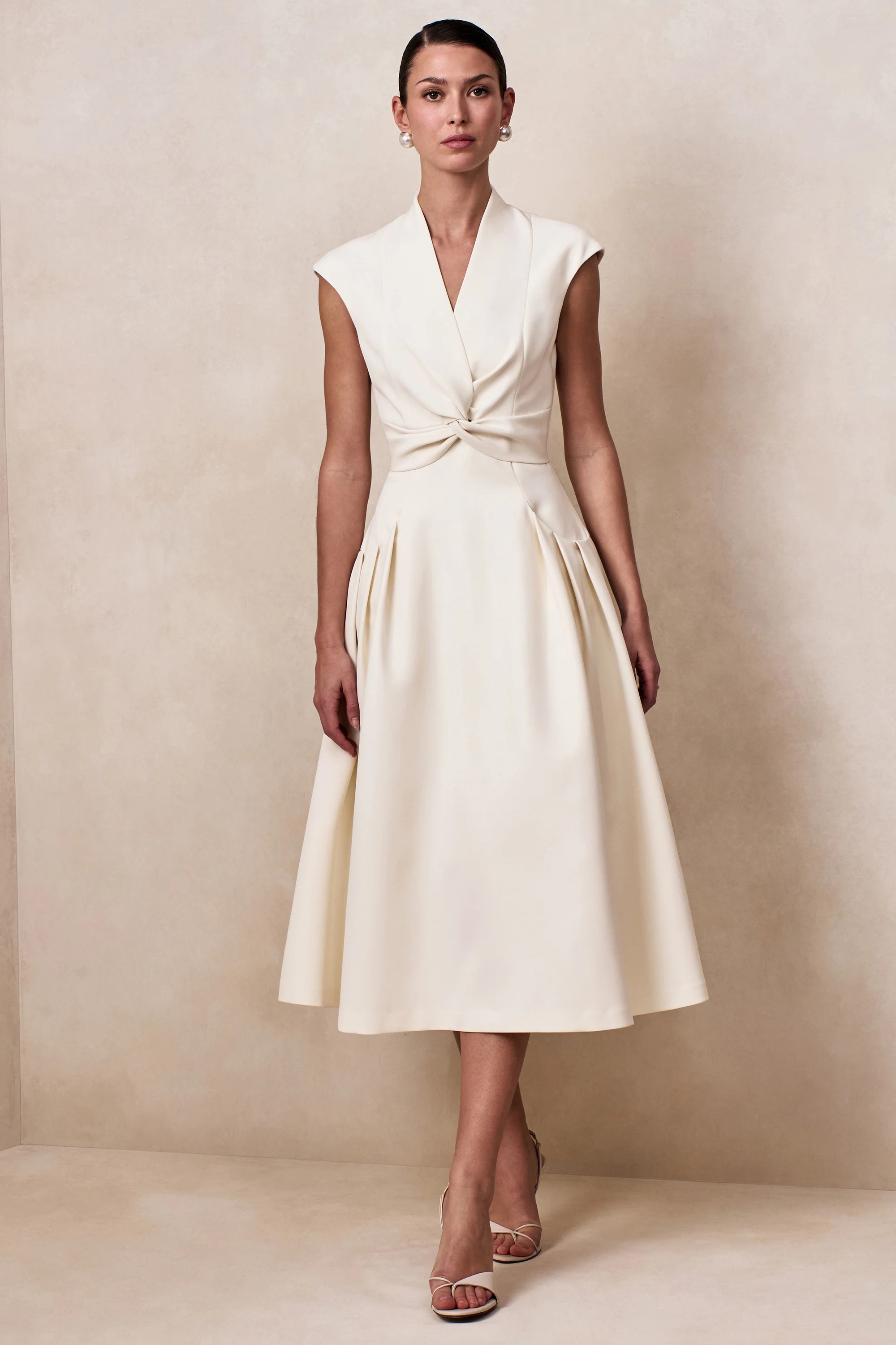 Kylen | White V-Neck Midi Dress | Club L London