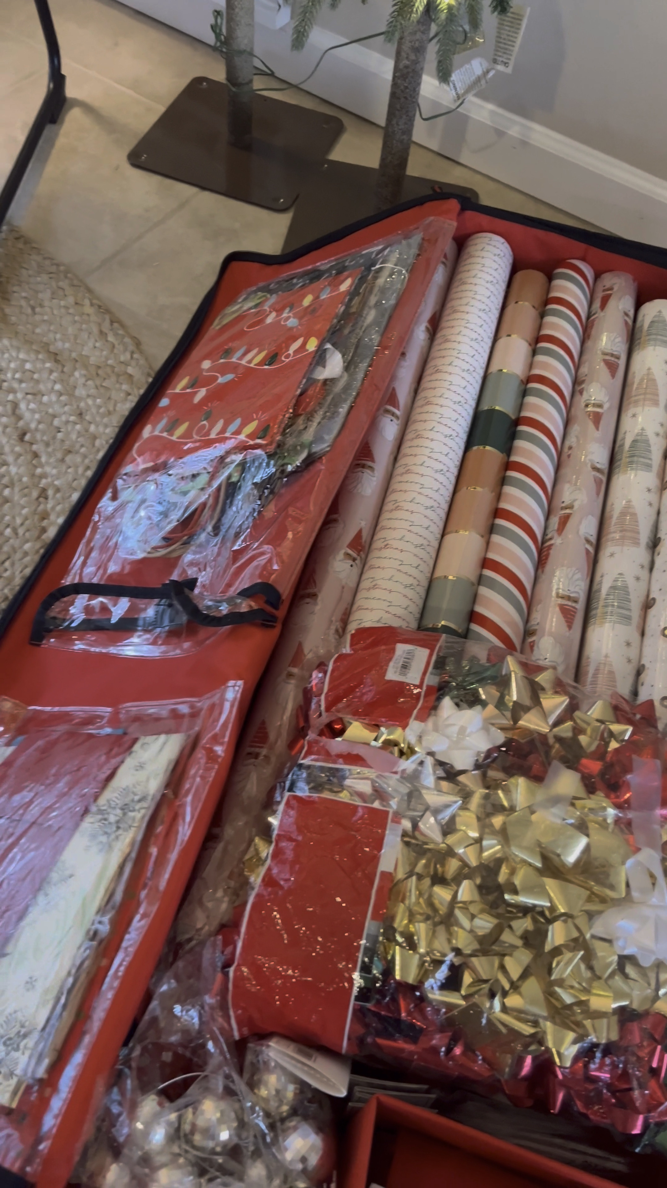 Holiday wrapping storage MUST HAVE! This little zip tote is great for storing bags, wrapping paper and all the add ons!



#LTKVideo 

#LTKHoliday