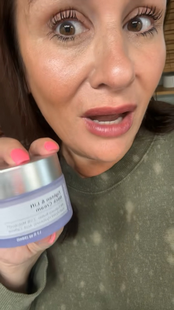 Don’t forget that Belly Cream too. 7 weeks in and I’m so thrilled with the results 

#LTKOver40 #LTKBeauty