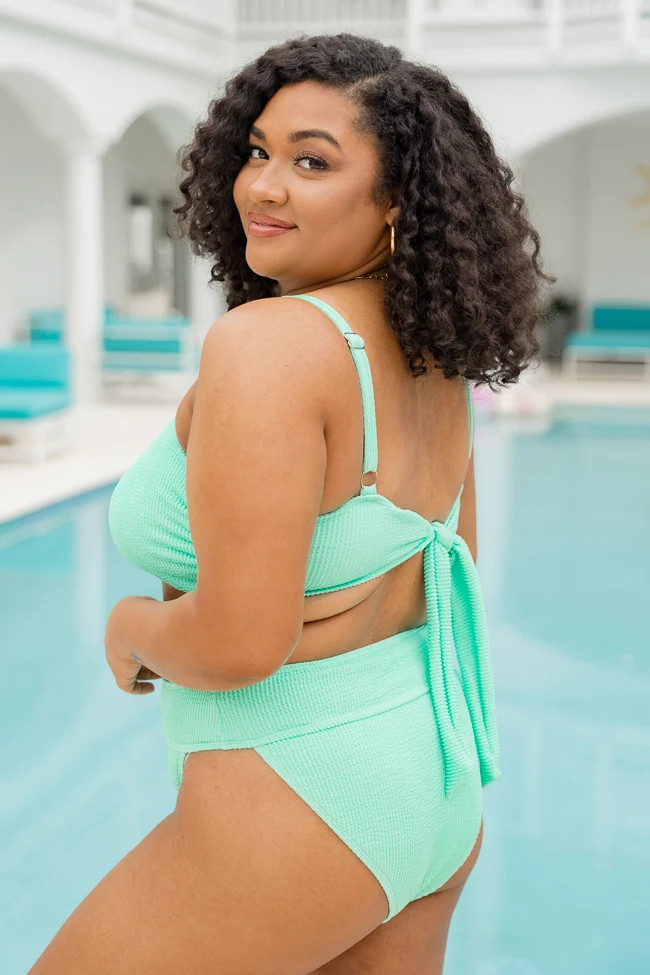 Coastal Kiss Mint Knotted Bikini Top | Pink Lily