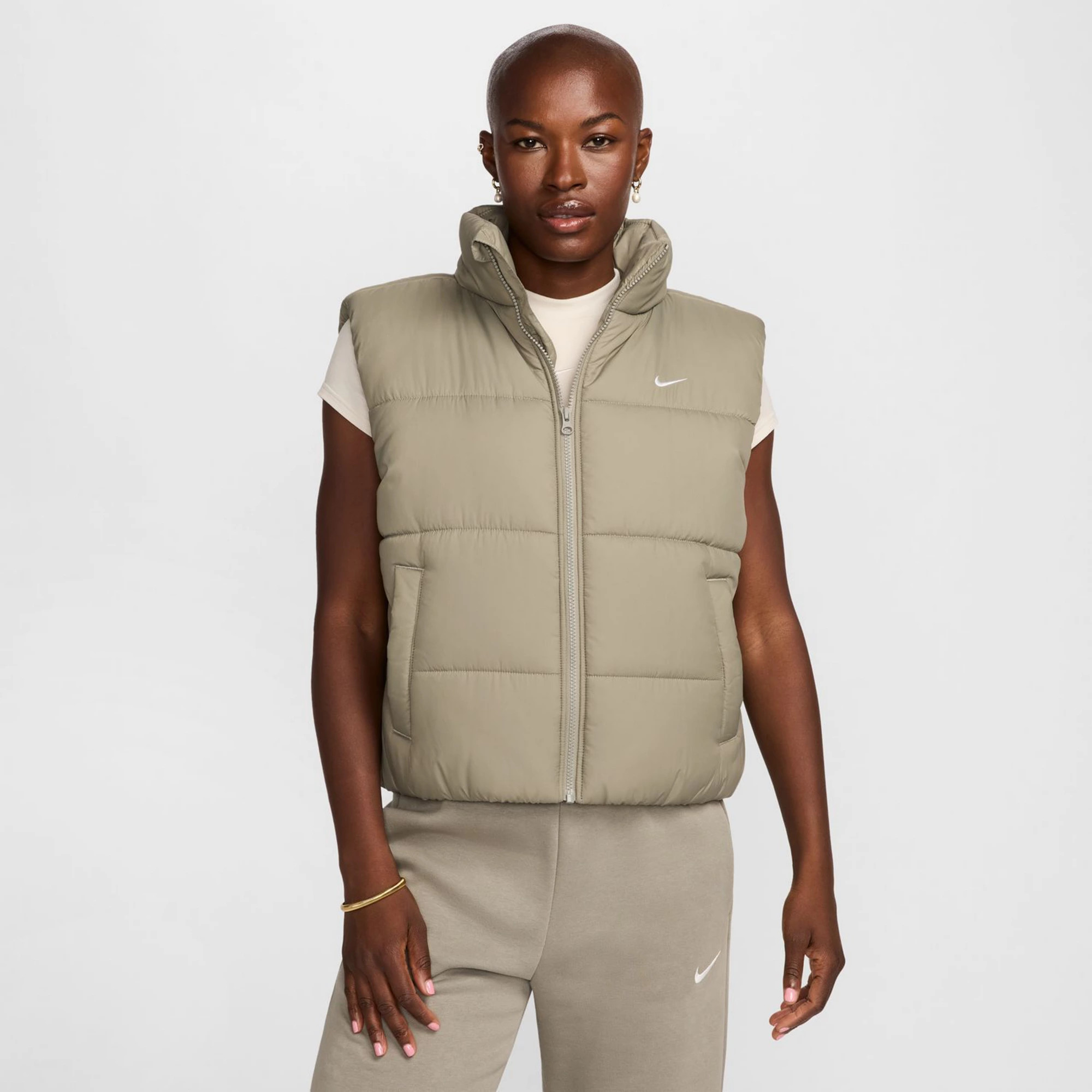 Women's Nike Sportswear Classic Puffer Therma-FIT Loose Vest | Kohl's