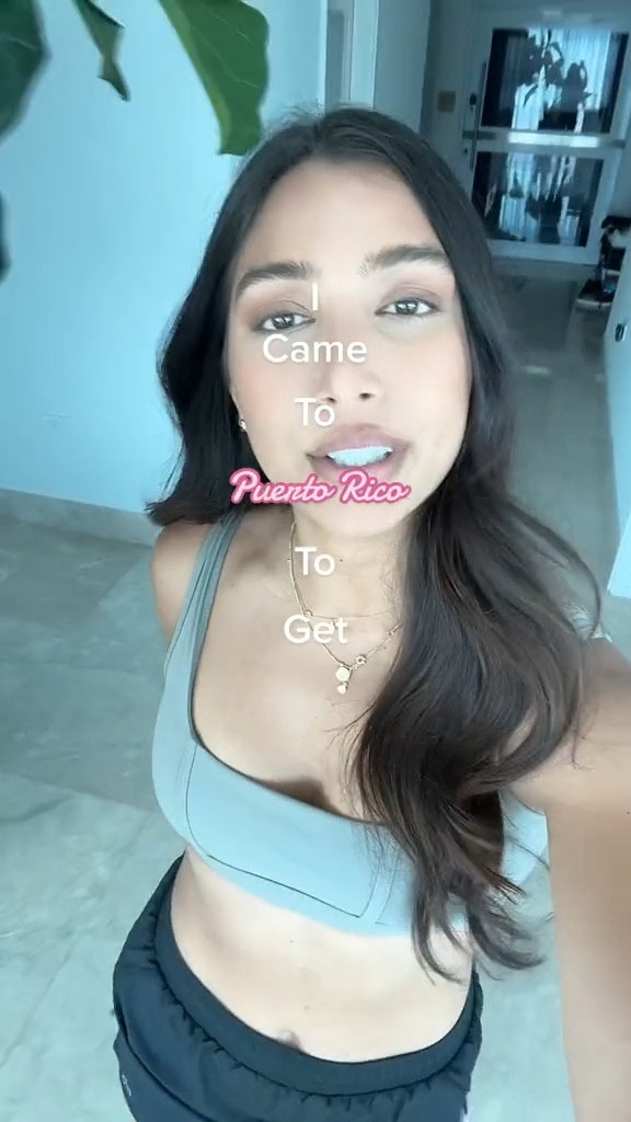 Alo yoga complete outfit 

#LTKtravel #LTKbeauty #LTKFind