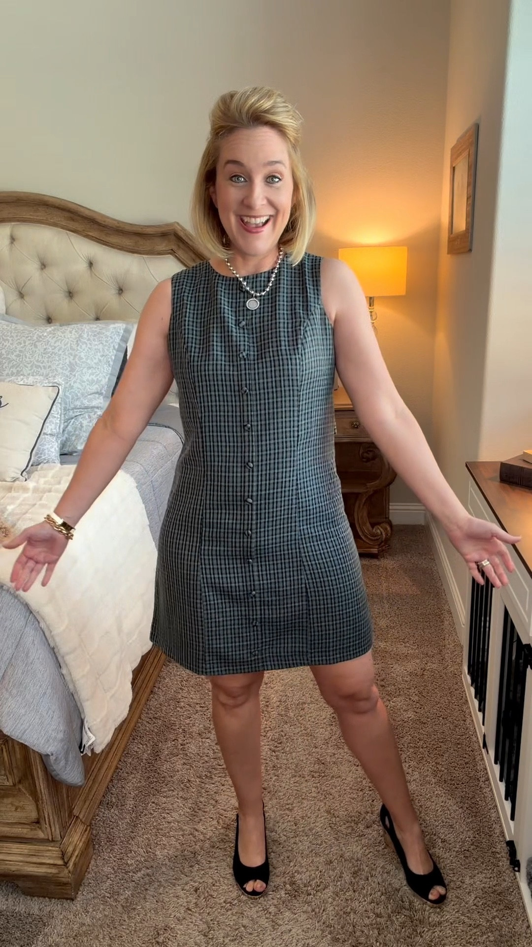 Anything that shows up with the description of “Body con” as a dress is a no for me! 😂 But this one is just perfect! 
Not to shorts and it fits beautifully! Business casual and I say business professional as well. Runs true to size And who doesn’t love a plaid day 😍😍😍

#LTKWorkwear #LTKOver40 #LTKmomlife