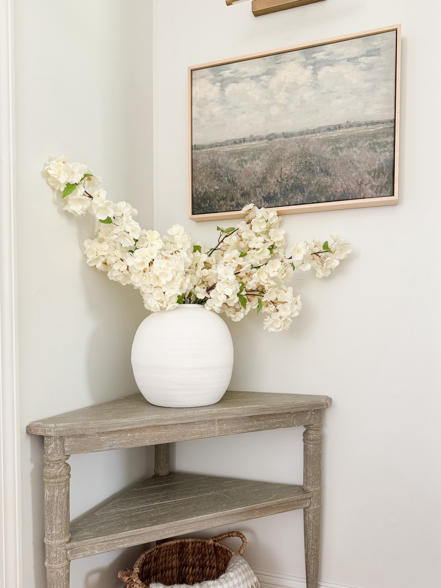 Neutral Home Decor

Coastal home  Neutral home  Home styling  Home decor  Neutral decor  Styled hallway  Faux tree  Coastal decor  Spring decor  Spring home 

#LTKFindsUnder50 #LTKHome #LTKStyleTip