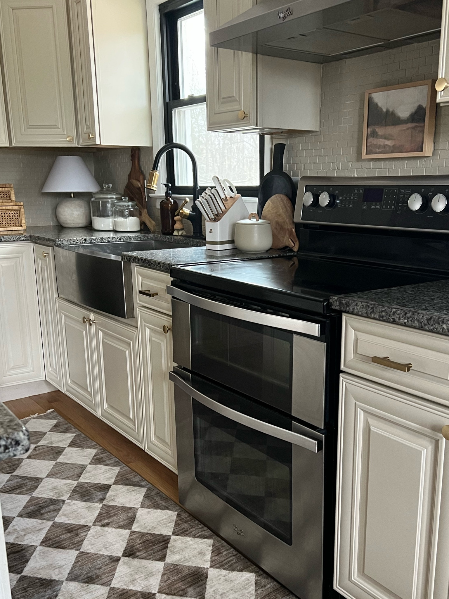 Loving my new diamond runner in my kitchen 

#LTKunder50 #LTKstyletip #LTKhome