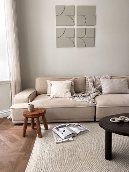 Living room inspiration ✨

neutral home, neutral living, home decoration, beige artwork, piece of wall art, WestWing, Scandinavian home style, corner sofa, mango wood side table, round stool, washed linen cushion cover, H&M home, linen blend throw, wool rug, Netherlands. 

#LTKeurope #LTKhome #LTKSeasonal