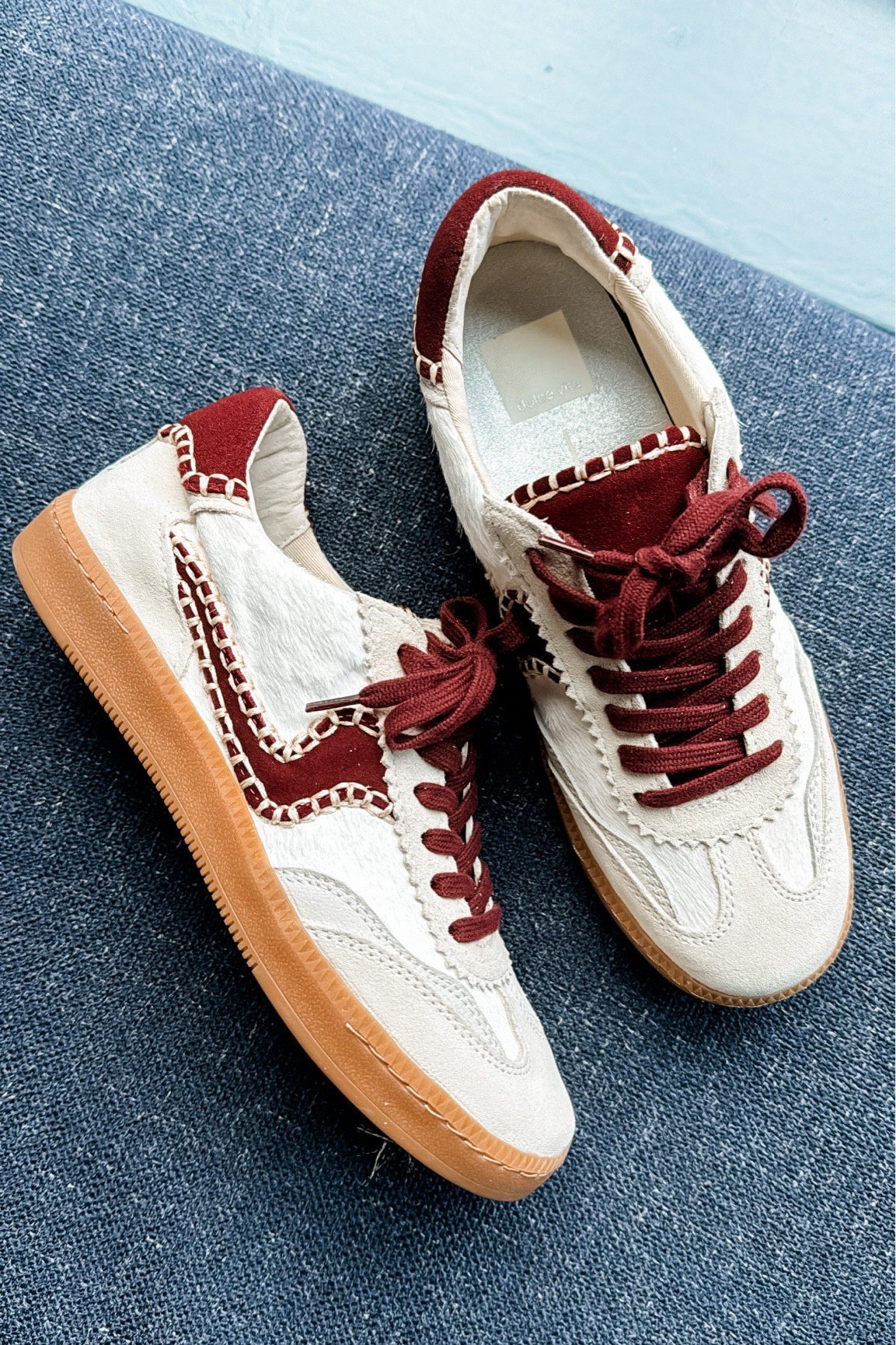 These sneakers are so cute that I just got! Love the colors! 

Loverly Grey, shoes, sneakers, fall shoes, cute sneakers, dolce vita 

#LTKSeasonal #LTKStyleTip #LTKShoeCrush