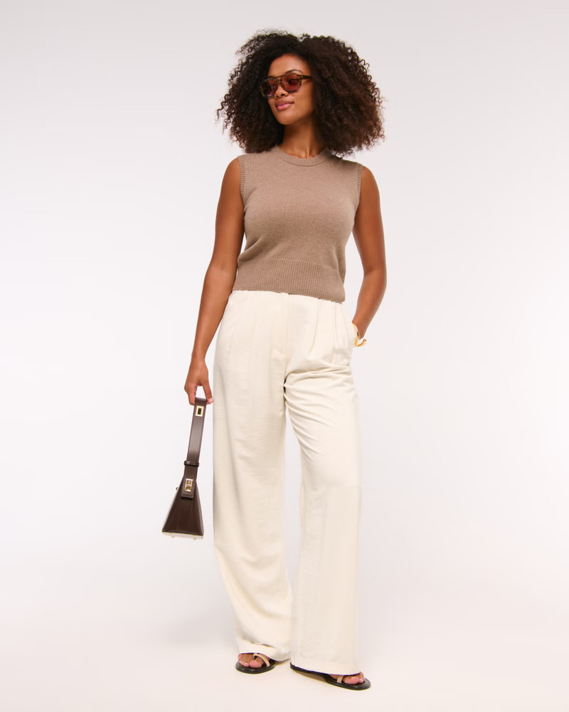 Women's Curve Love A&F Sloane Crepe Tailored Wide Leg Pant | Women's Bottoms | Abercrombie.com | Abercrombie & Fitch (US)