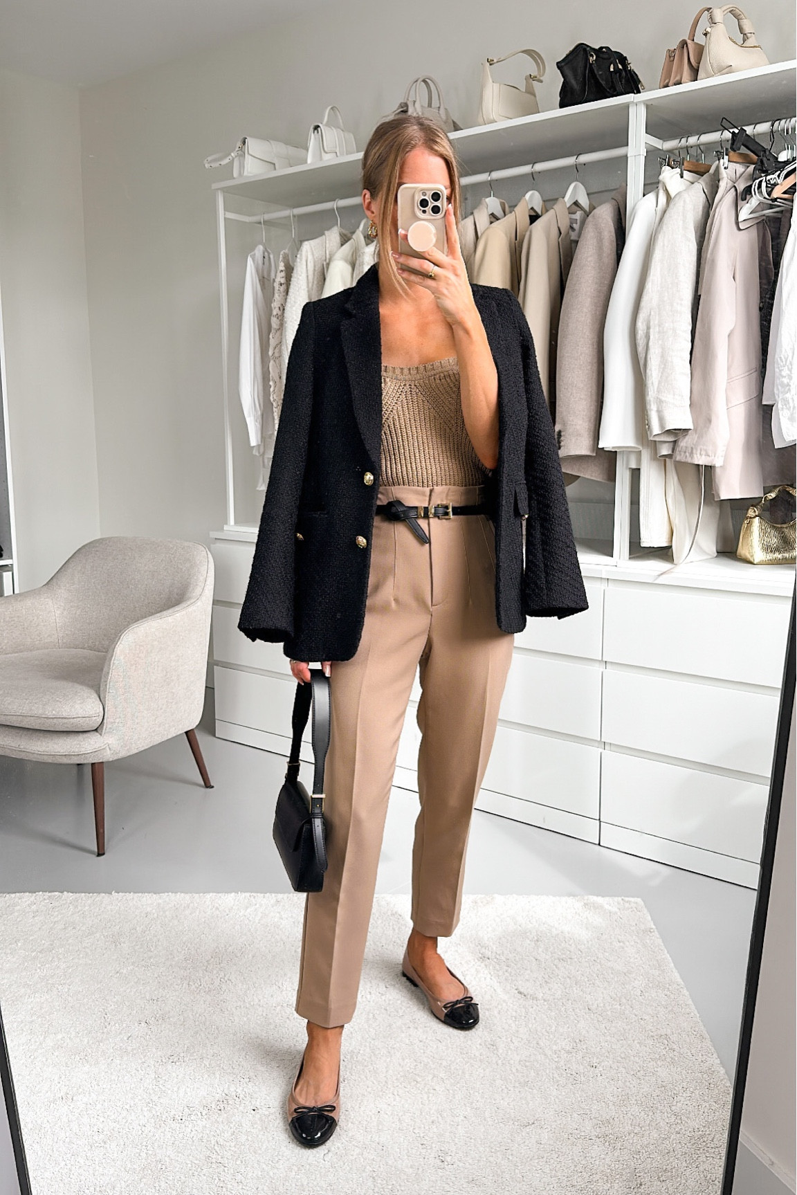 Camel and black work outfit wearing camel trousers (zara linked dupe), bandeau top or sleeveless top (xs, I’m 75C) with camel and black ballerina’s. Also added a structured blazer (h&m old linked dupe). Read the size guide/size reviews to pick the right size.

Leave a 🖤 to favorite this post and come back later to shop

#LTKeurope #LTKstyletip #LTKworkwear