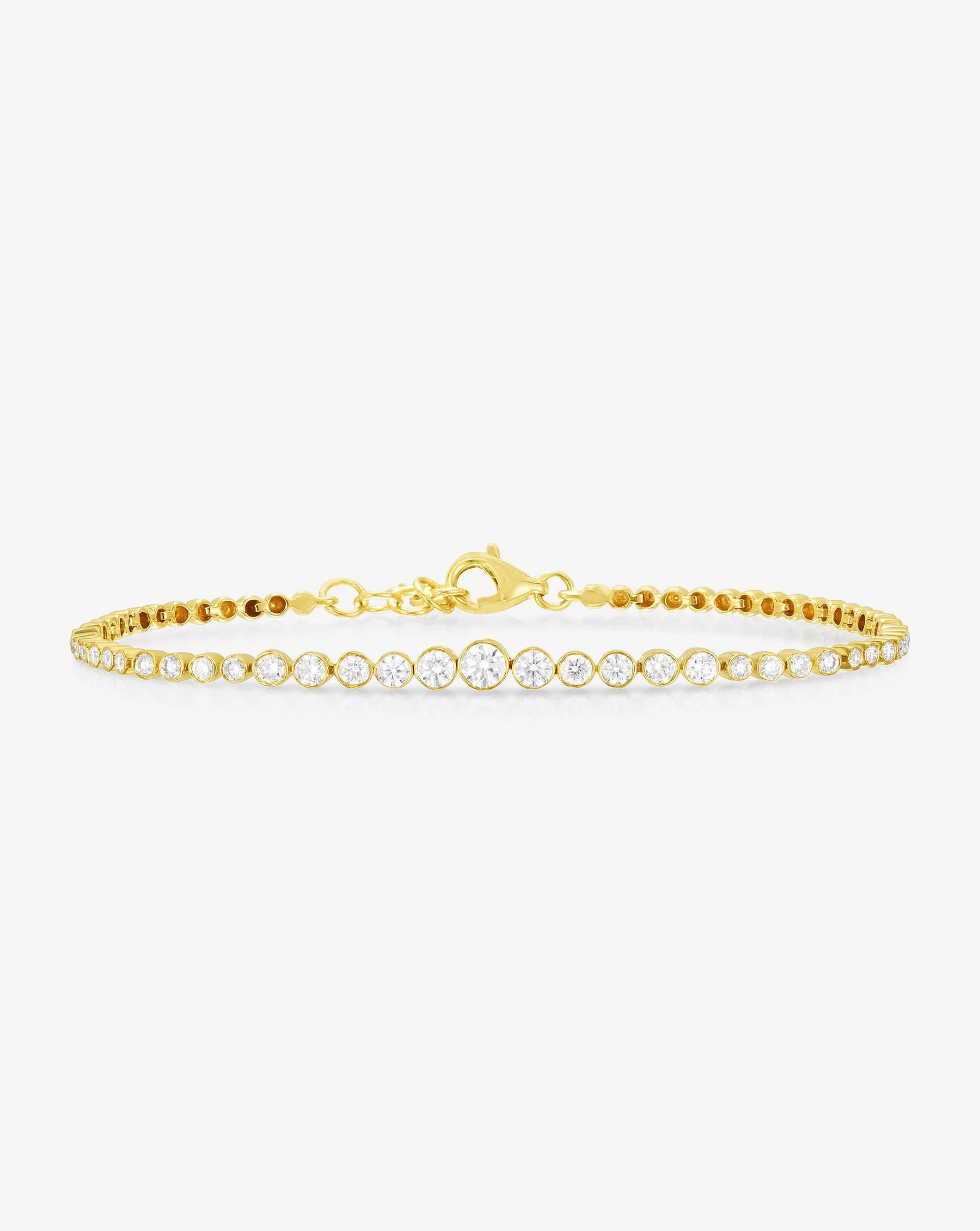 Graduated Bezel Diamond Tennis Bracelet | Ring Concierge