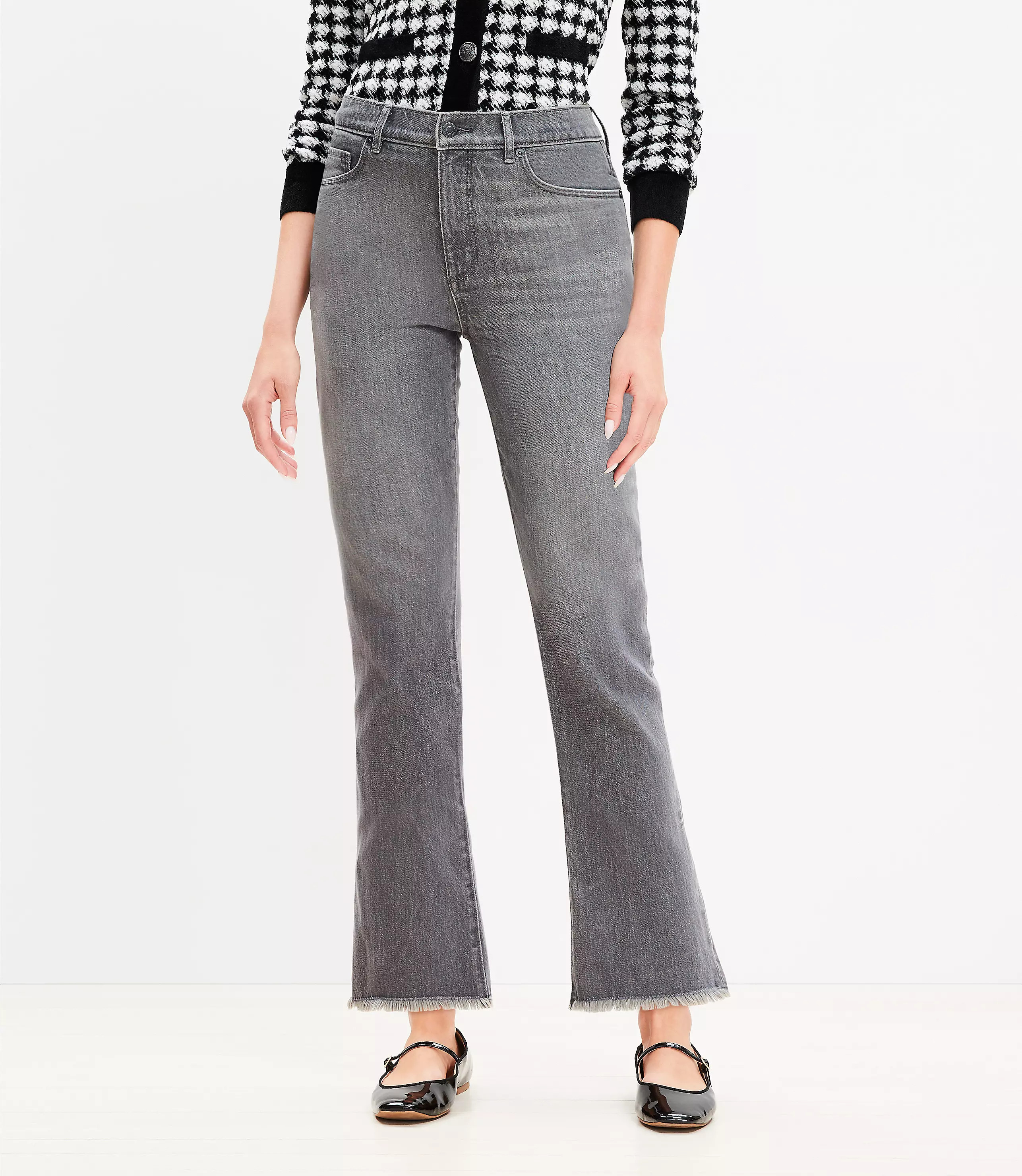 Curvy Frayed High Rise Kick Crop Jeans in Vintage Grey Wash | LOFT