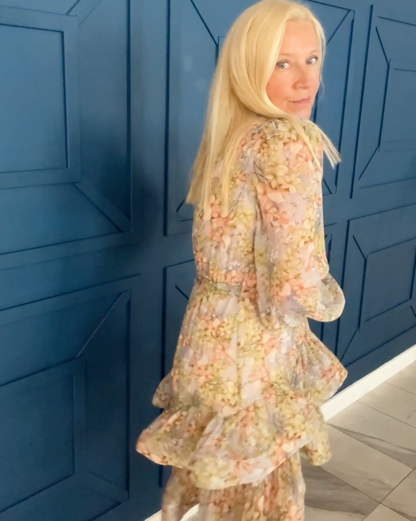 The perfect Transeasonal dress. Boho vibes but still polished. Love these over knee boots - flat and flattering.