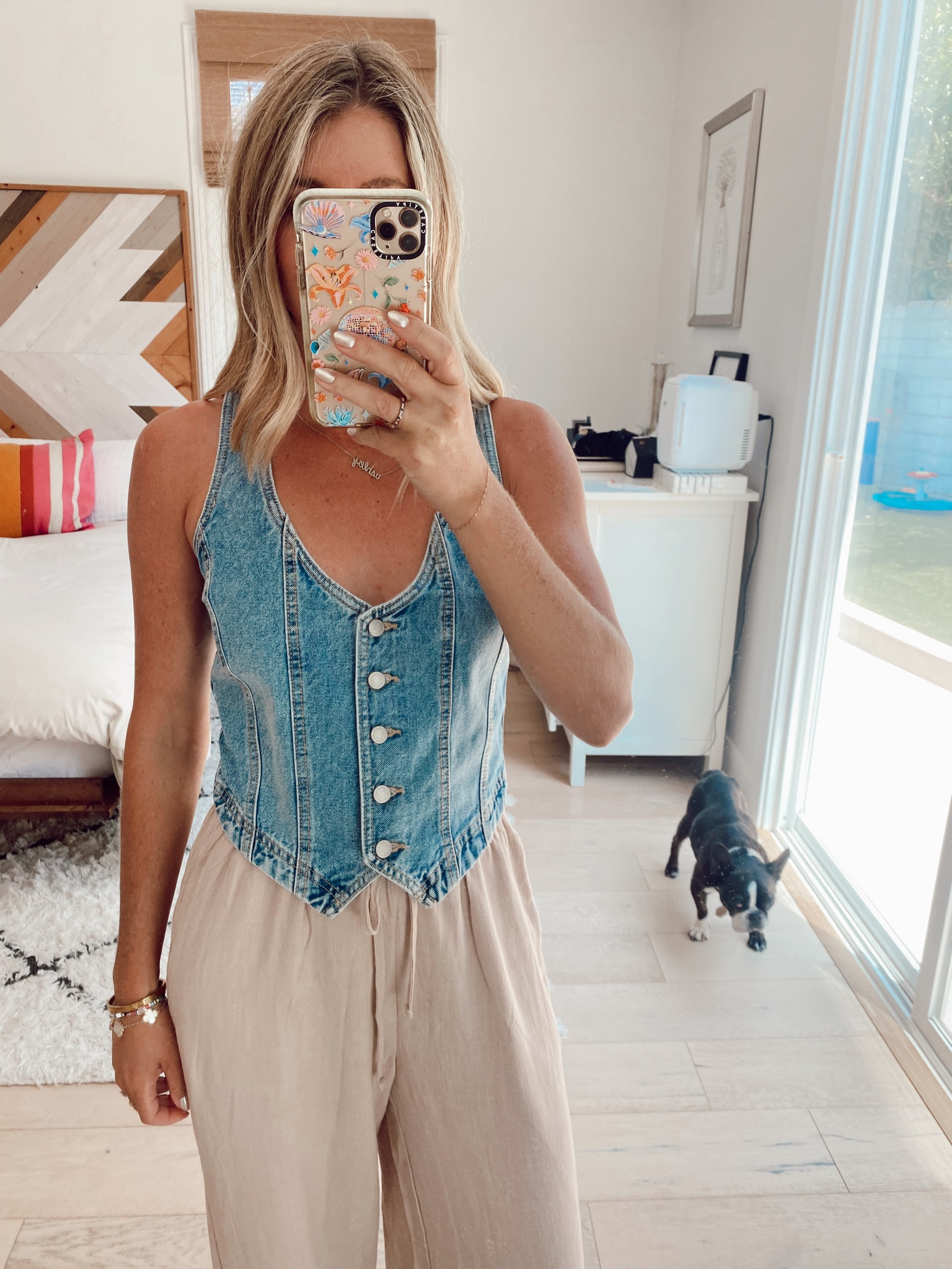 Love this under $50 denim vest top 

#LTKstyletip #LTKunder50 #LTKSeasonal