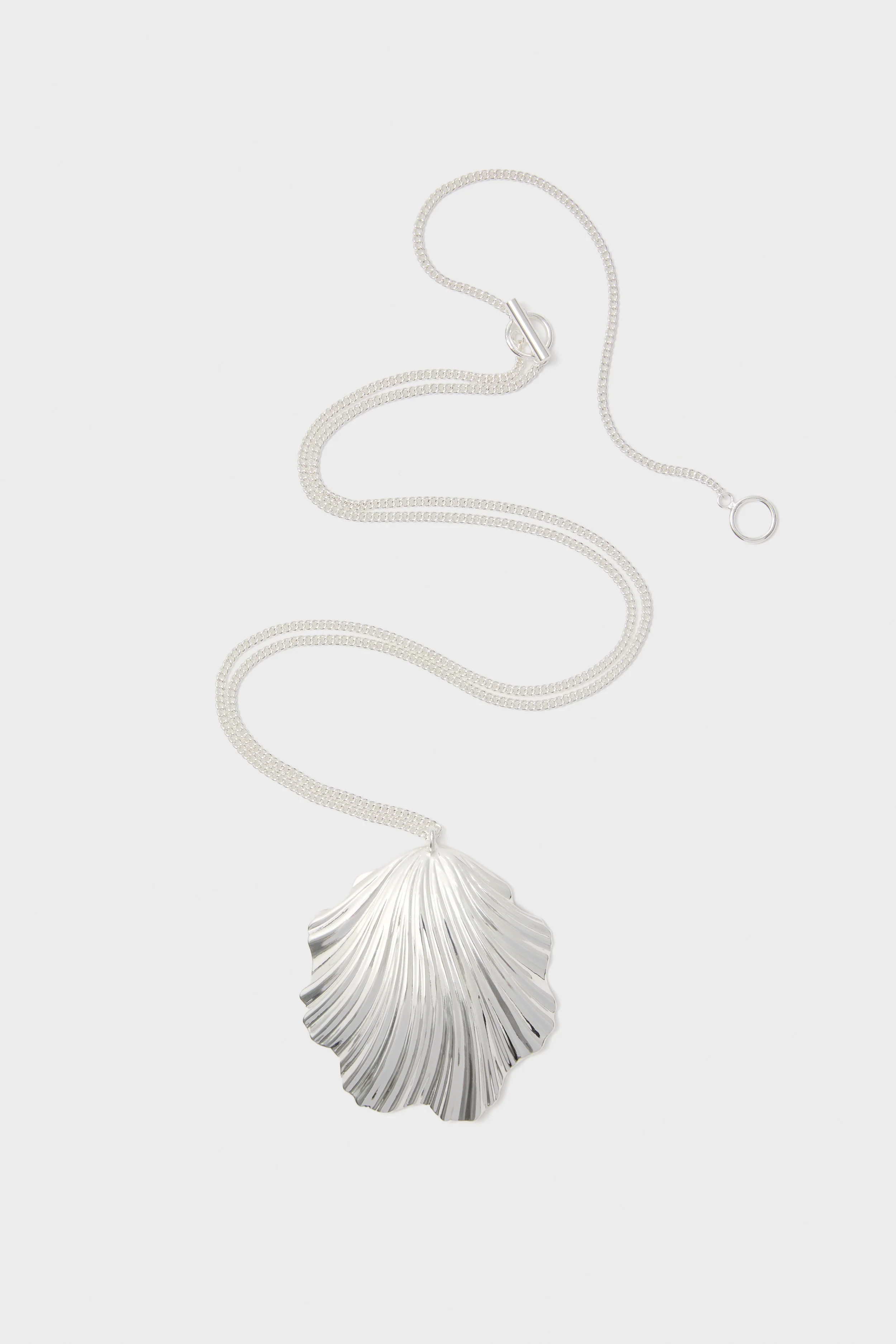 Silver Coquille Necklace | Tuckernuck (US)