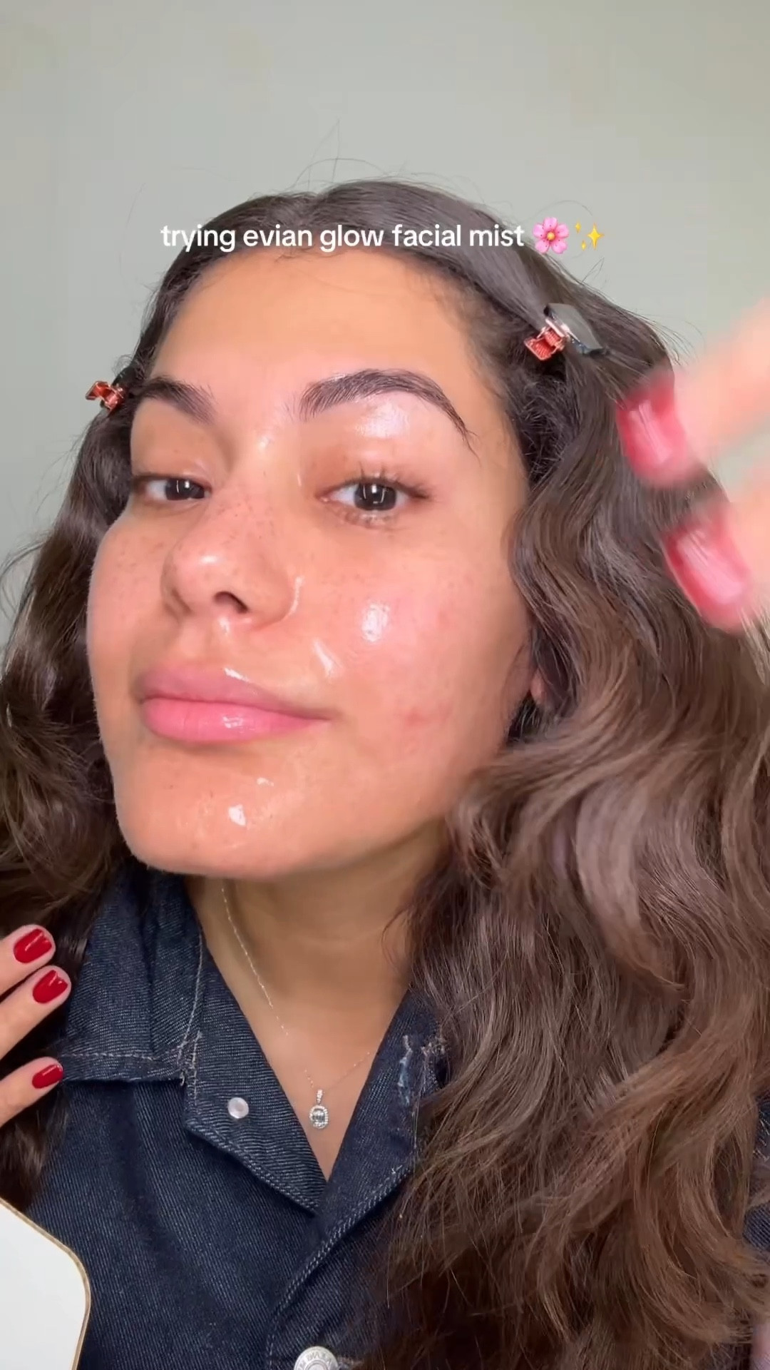 If you love that fresh, dewy, glowing skin look…
the Evian facial spray is a MUST 💧✨

I use it before makeup, after makeup, during the day, after the gym — literally anytime my skin needs a little boost. It keeps your face hydrated, refreshed, and glowing without messing up your makeup.

It’s the easiest beauty hack ever: Glow in 3 seconds ✨
Every bag. Every trip. Every day.

#EvianFacialSpray #GlowEssentials
Evian facial spray, Evian mist, glow facial spray, hydrating face mist, dewy skin spray, makeup setting mist, glowing skin essentials, beauty must haves 2025
travel beauty essentials, everyday glow skincare, mom beauty must haves, refresh face spray, hydrating skincare mist, glow up products, glowy skin routine, Sephora must haves, TikTok glow essentials, Pinterest beauty favorites

#LTKSaleAlert #LTKBeauty #LTKFindsUnder50

#LTKselfcare #LTKBeauty #LTKmomlife